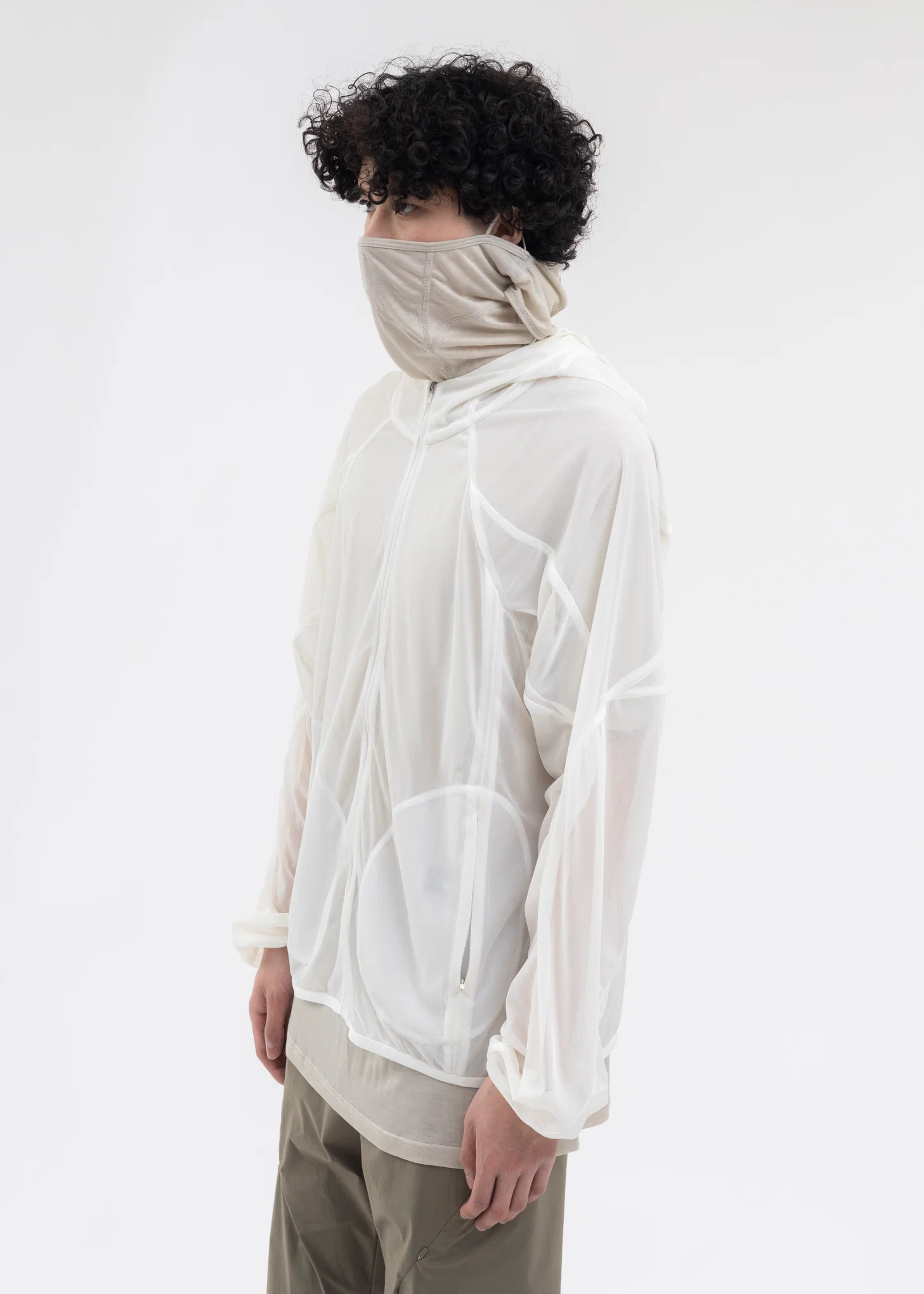 5.0+ HOODIE CENTER (WHITE) - Image 5