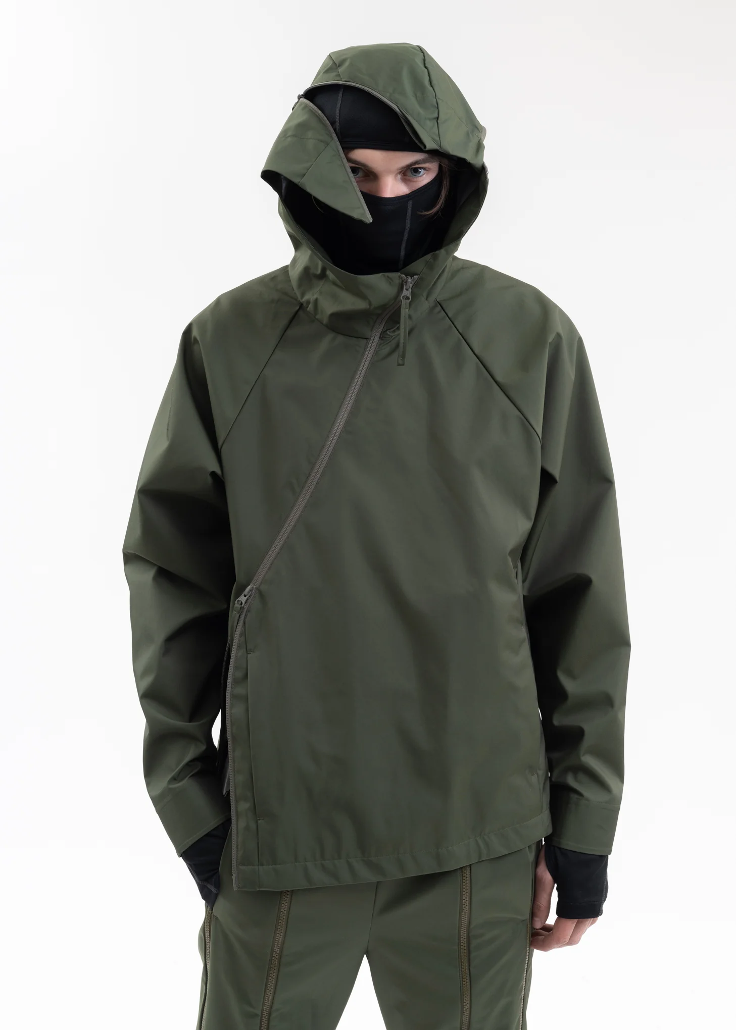 5.0 TECHNICAL JACKET CENTER (OLIVE GREEN)