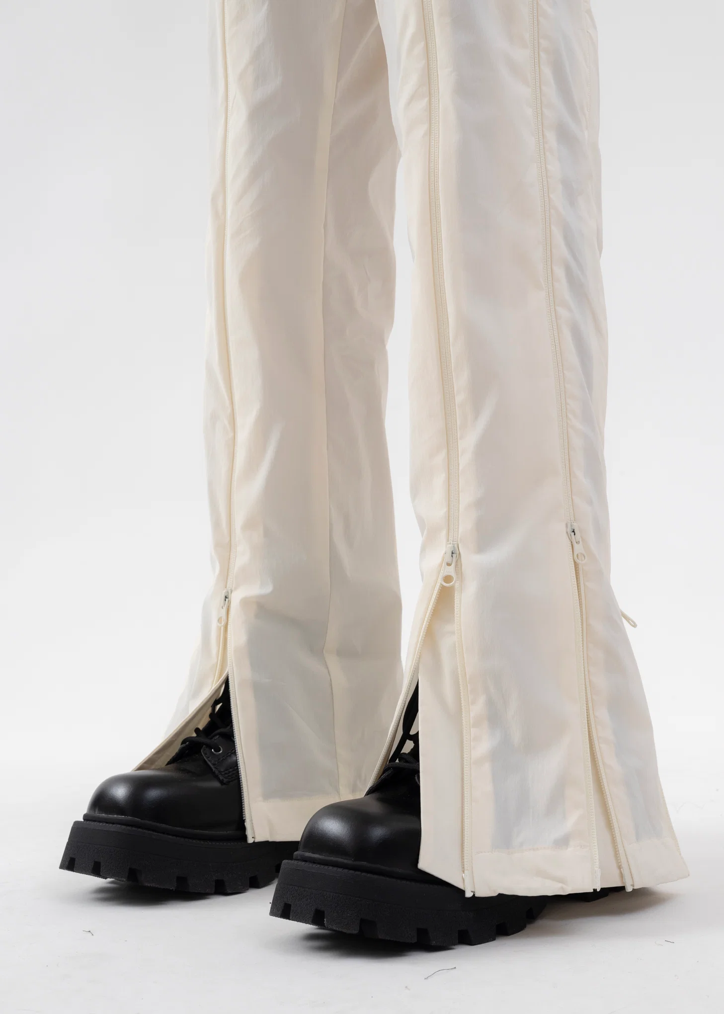 5.0+ TECHNICAL PANTS CENTER (IVORY) - Image 3