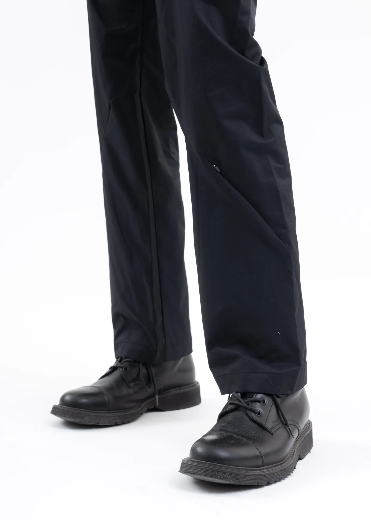5.0 TECHNICAL PANTS RIGHT (BLACK) - Image 5