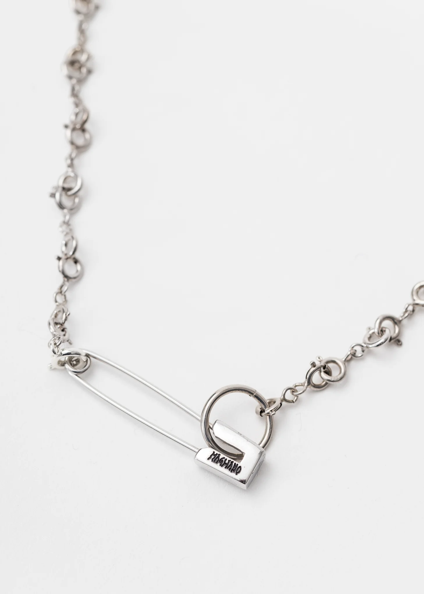 925 SILVER MICRO BROKEN HEART NECKLACE - Image 7