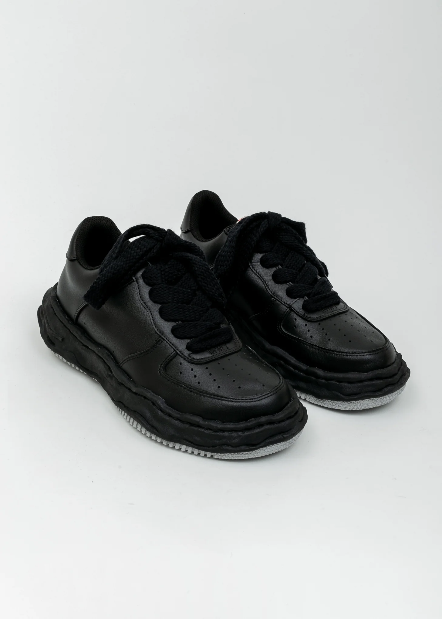 All Black Original Sole Leather Sneaker (WAYNE LOW)