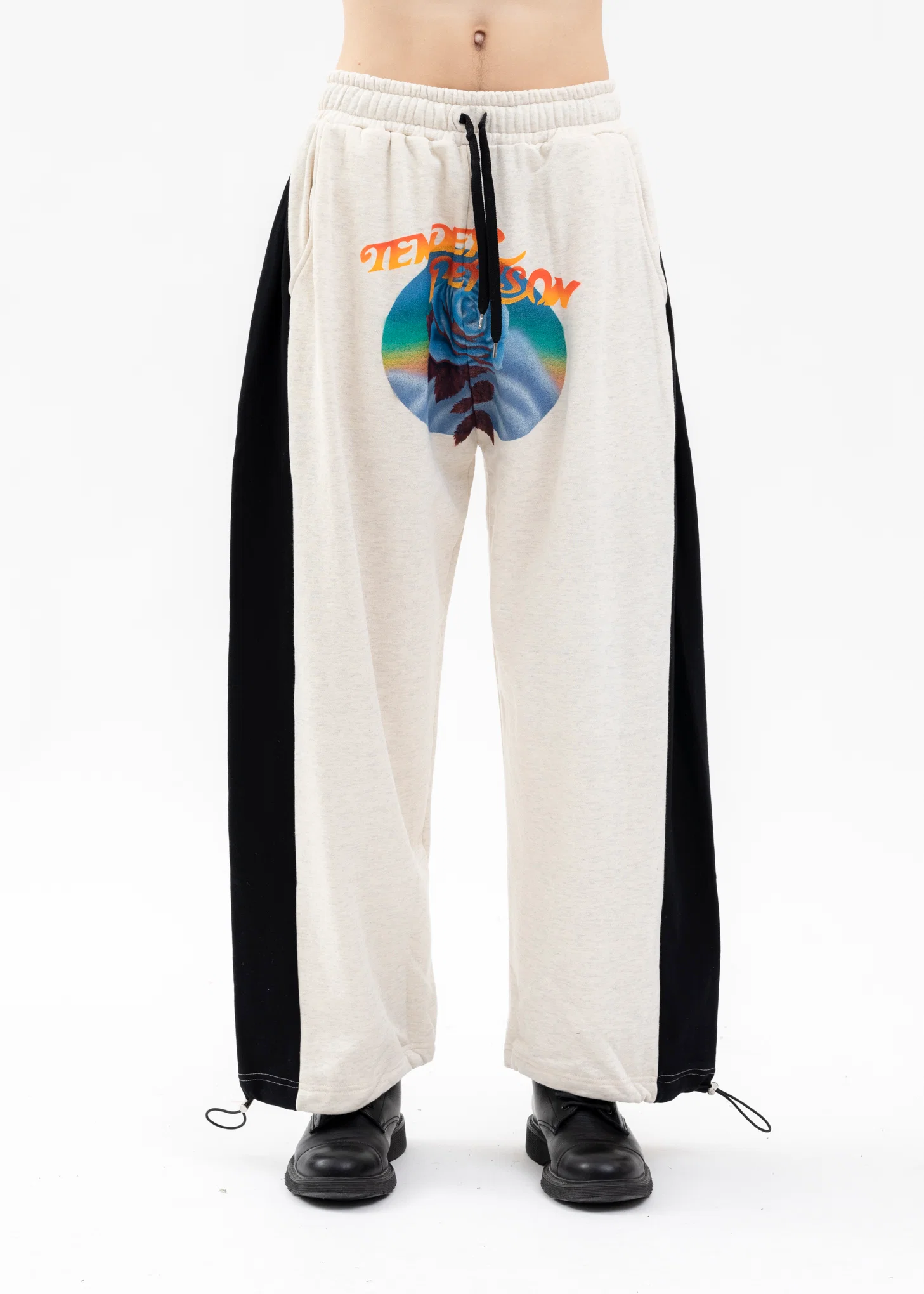 BEIGE AND BLACK ROSE SWEAT WIDE PANTS