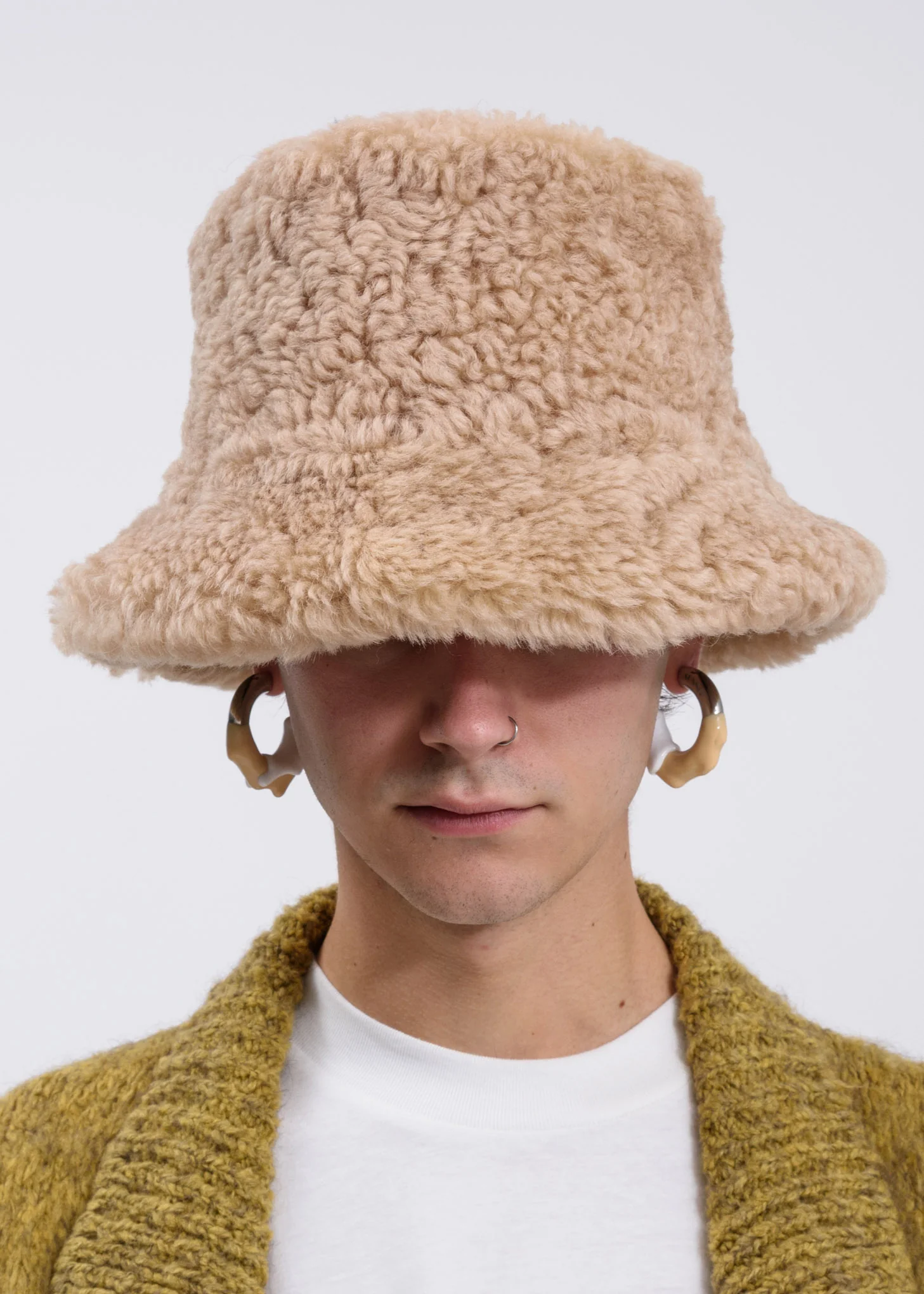 Beige Fur Bucket - Image 3
