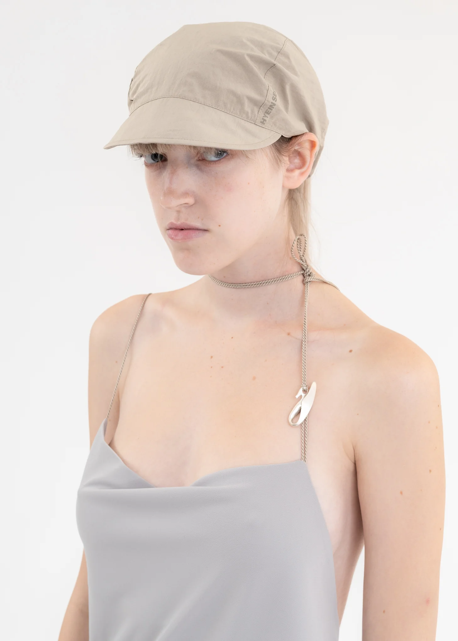 BEIGE SHIRRING CAP - Image 4