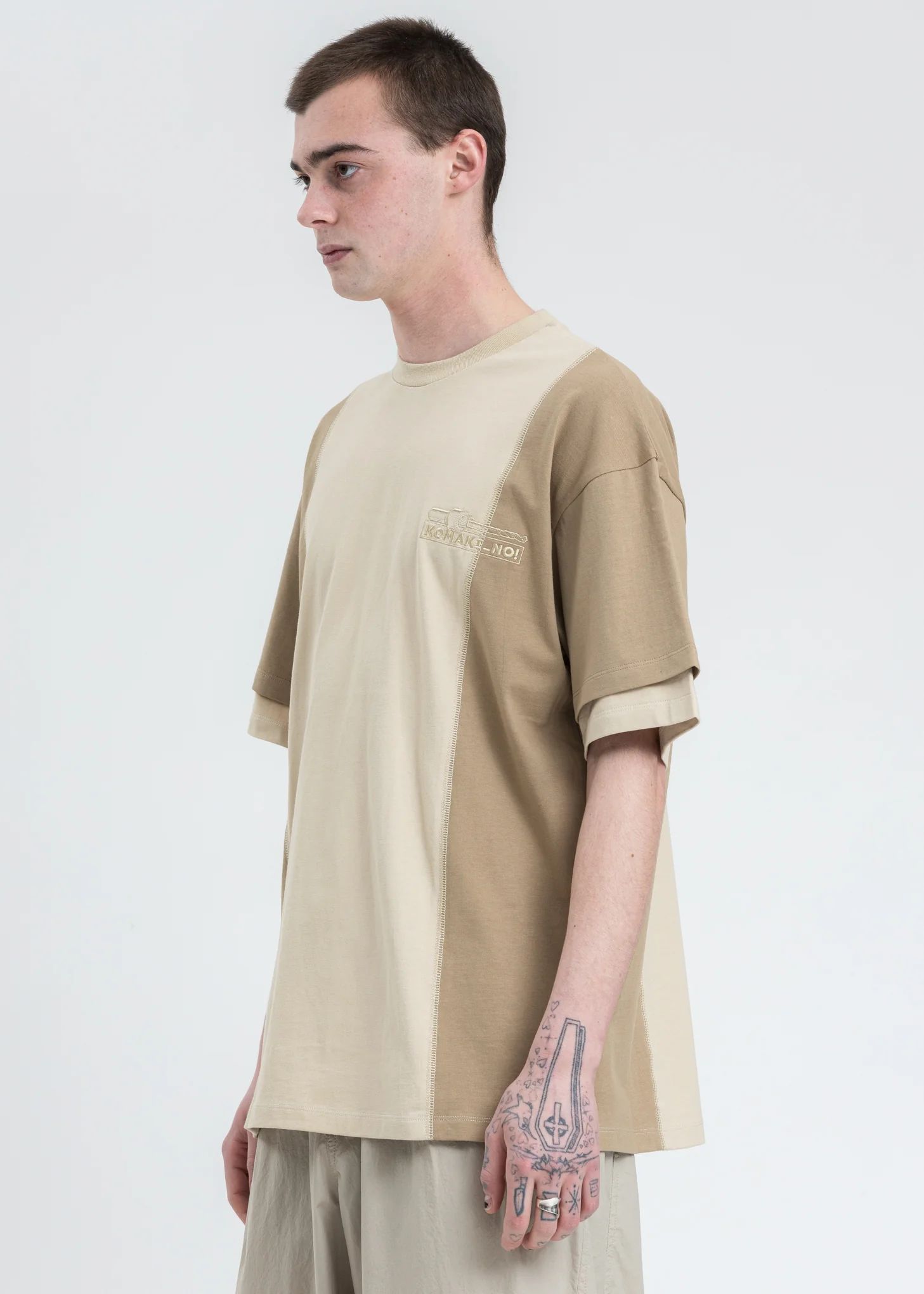Beige Twist Drill Sliced T-shirt - Image 3