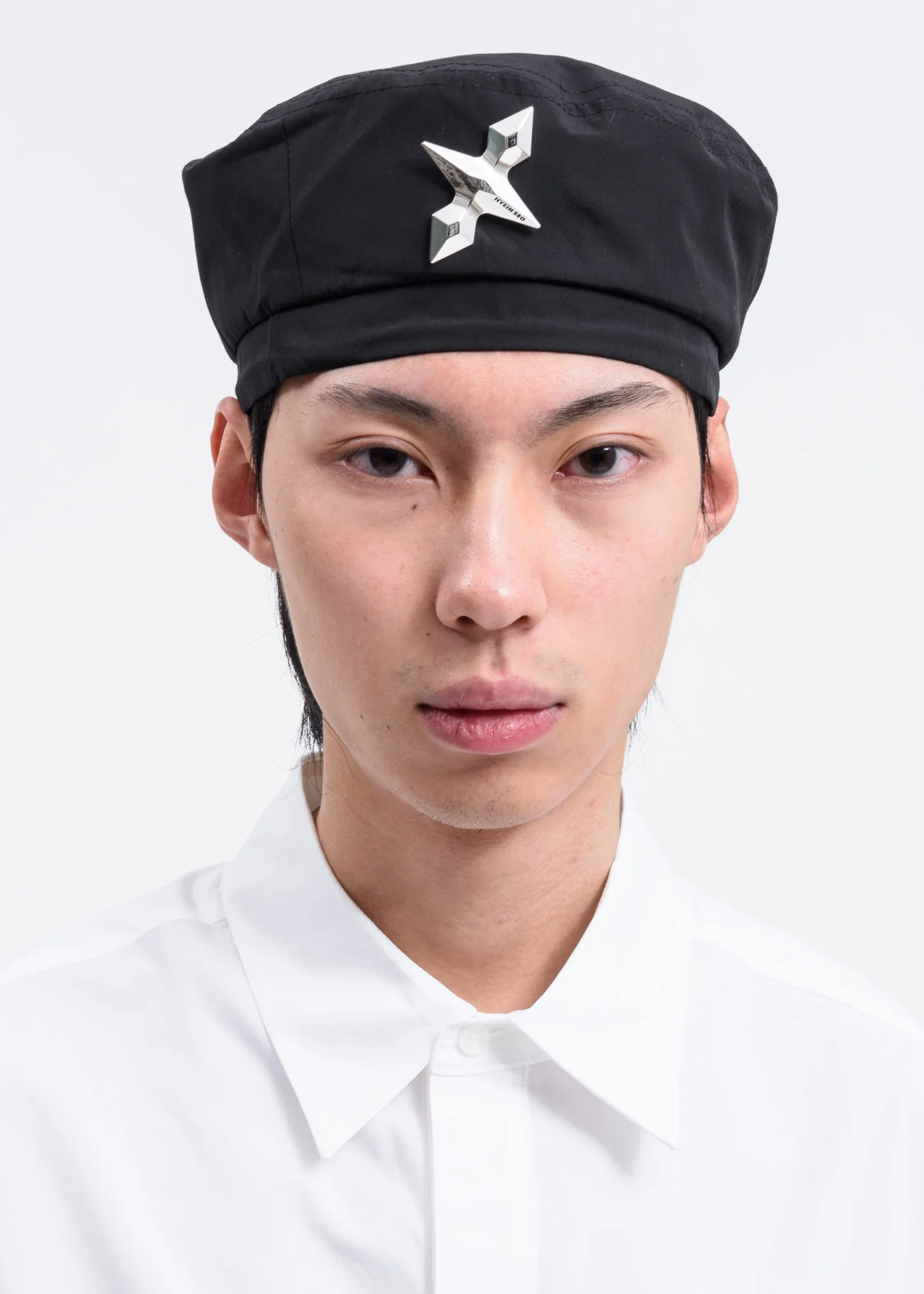 Black Beret w/ Pin Badge