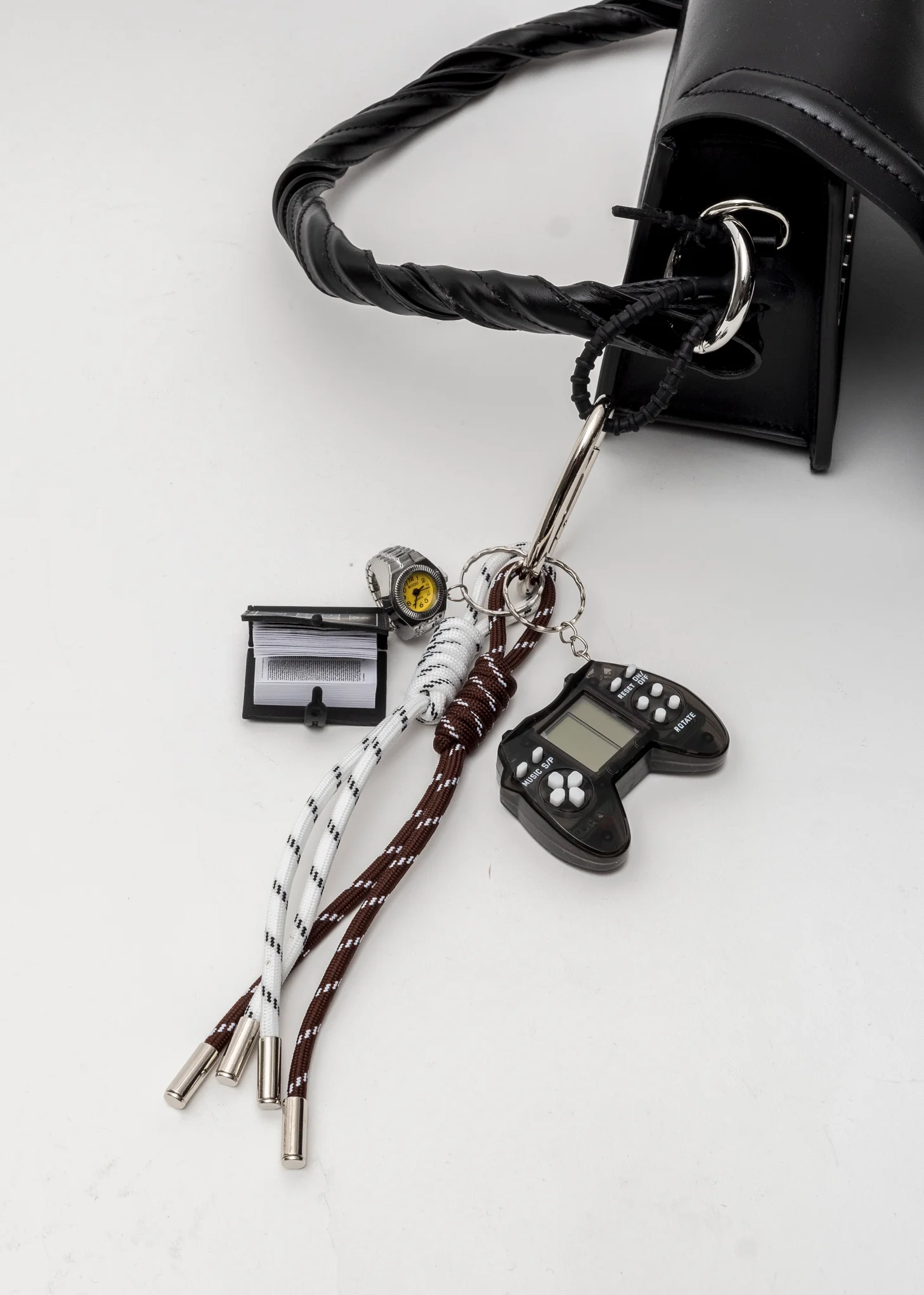 Black 017 Boarding Pass Keyring With Gameboy And Bible - Image 4