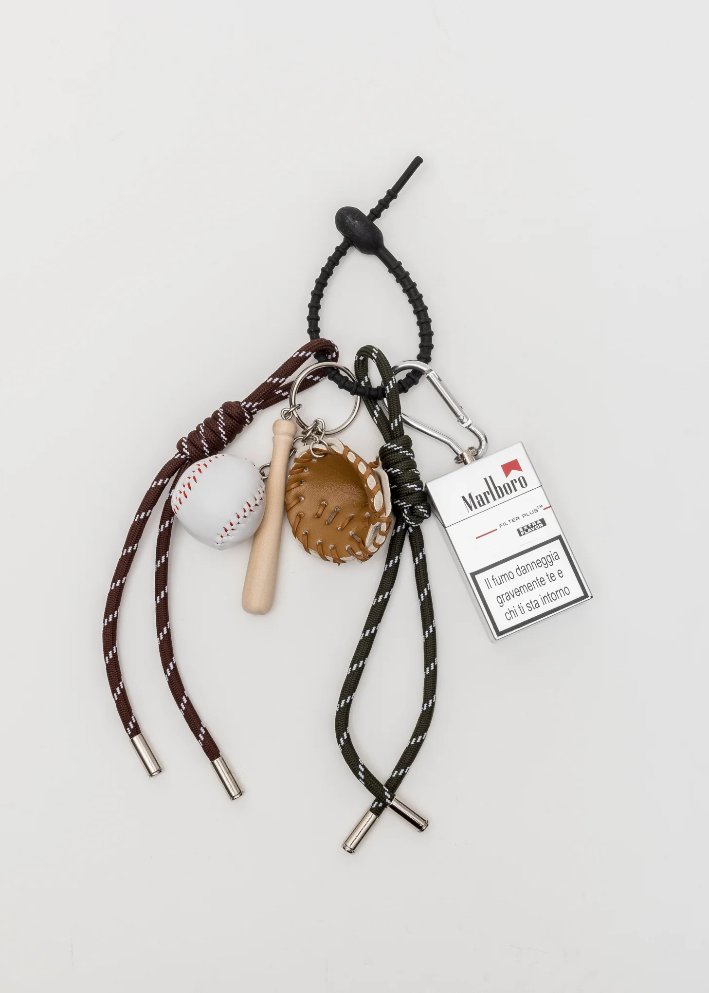Black 017 Boarding Pass Keyring With Marlboro Pitch - Image 2