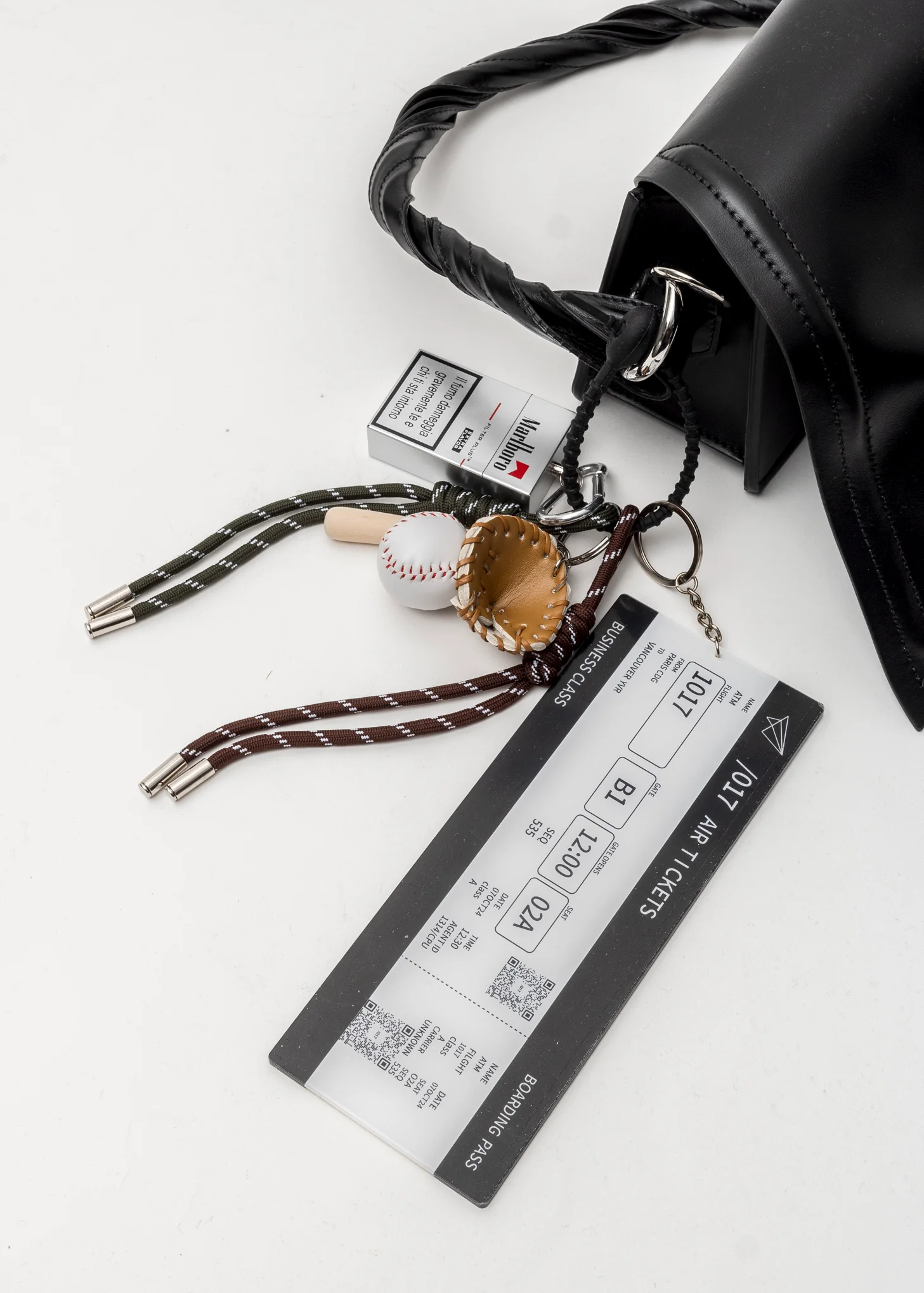 Black 017 Boarding Pass Keyring With Marlboro Pitch - Image 3