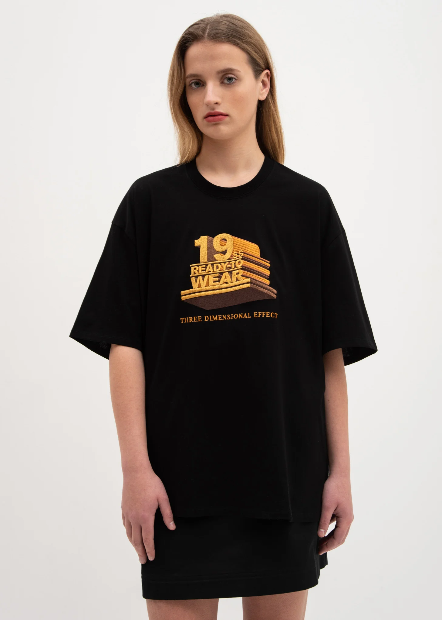 Black “19SS” 3D Embroidery T-Shirt