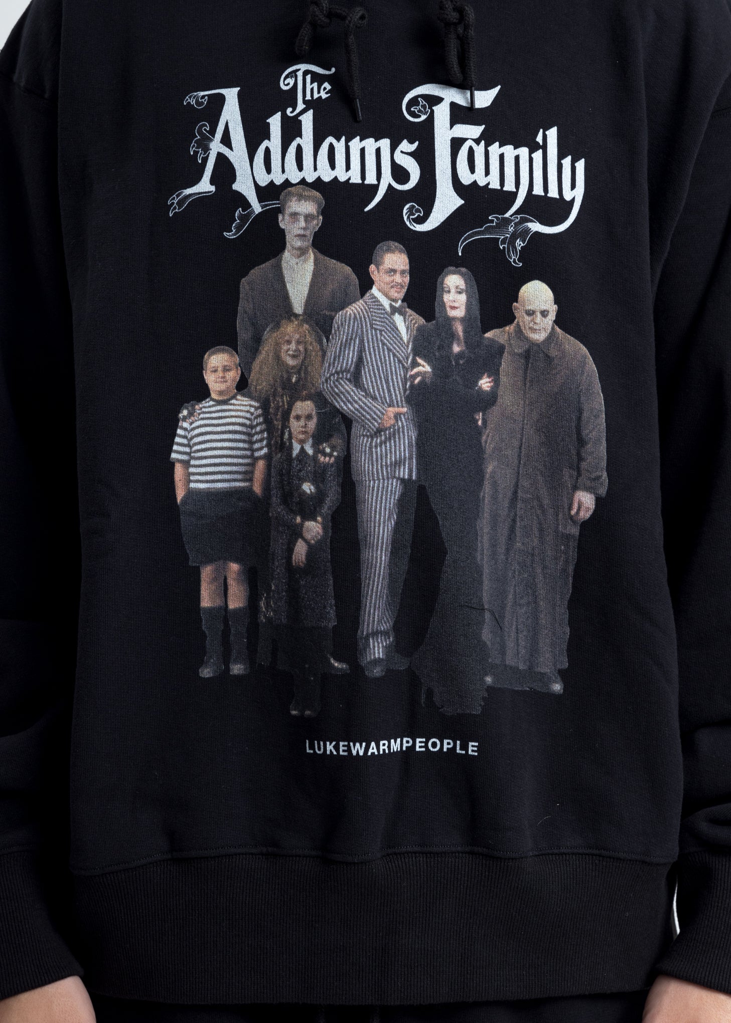 Black Addamâ€™s Family Photo Print Hoodie - Image 5