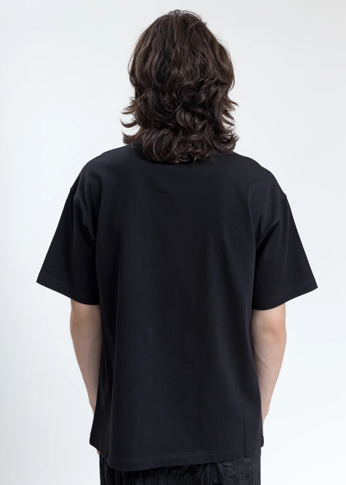 Black Addamâ€™s Family Photo Print Tee - Image 4