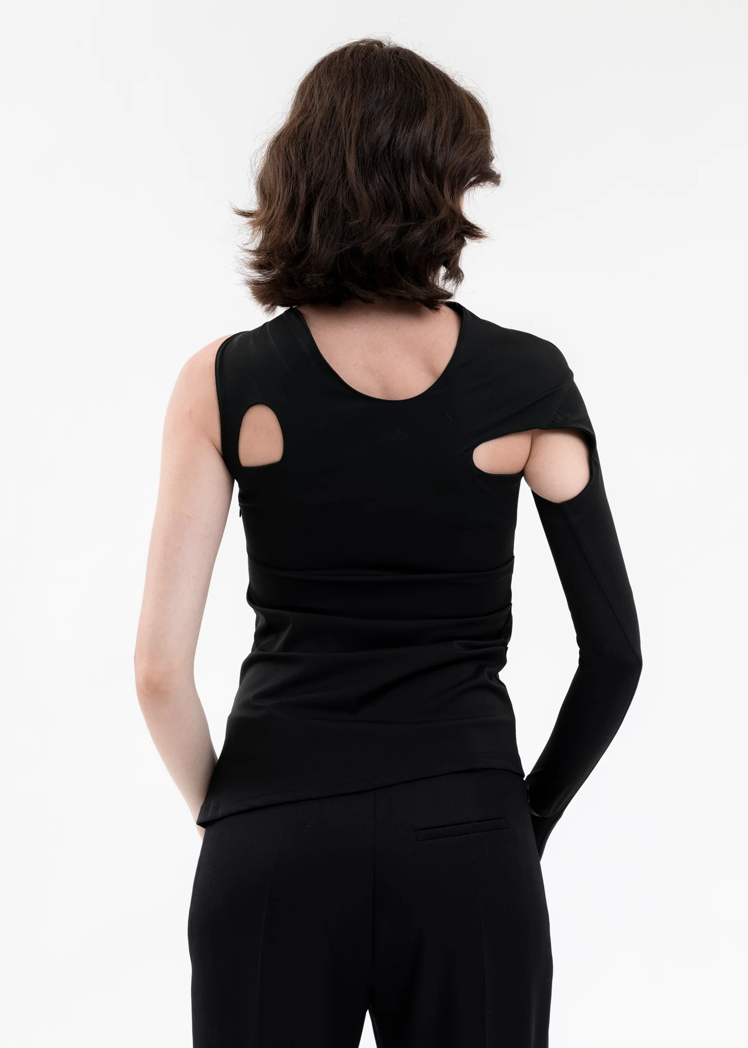 BLACK AERATE TOP - Image 4