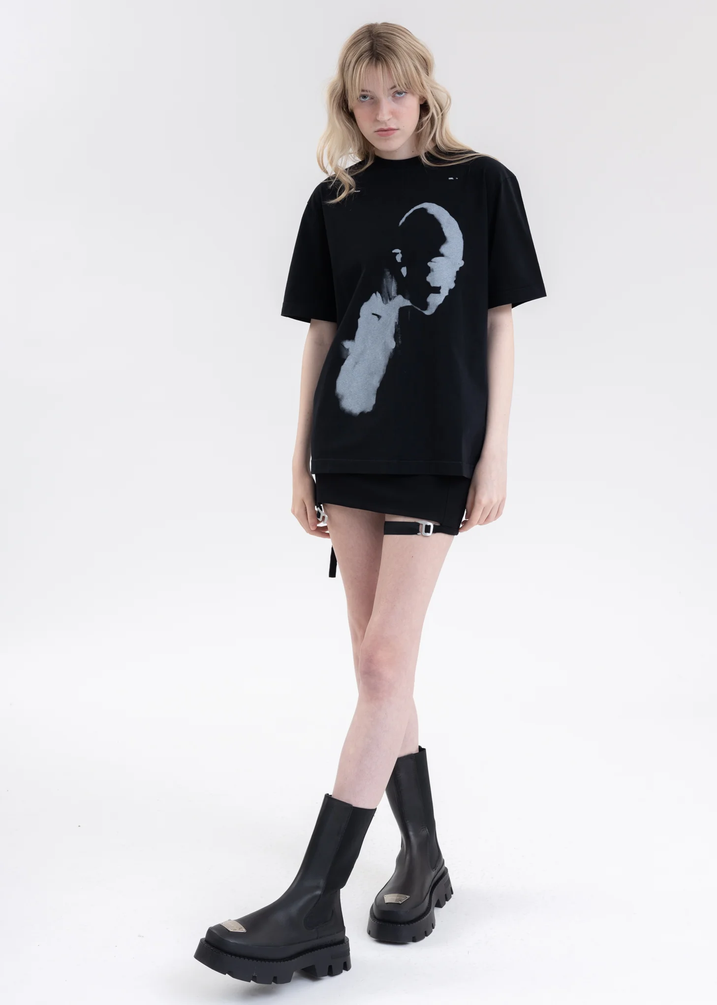 Black AI GENERATED PRINT T-SHIRT - Image 5