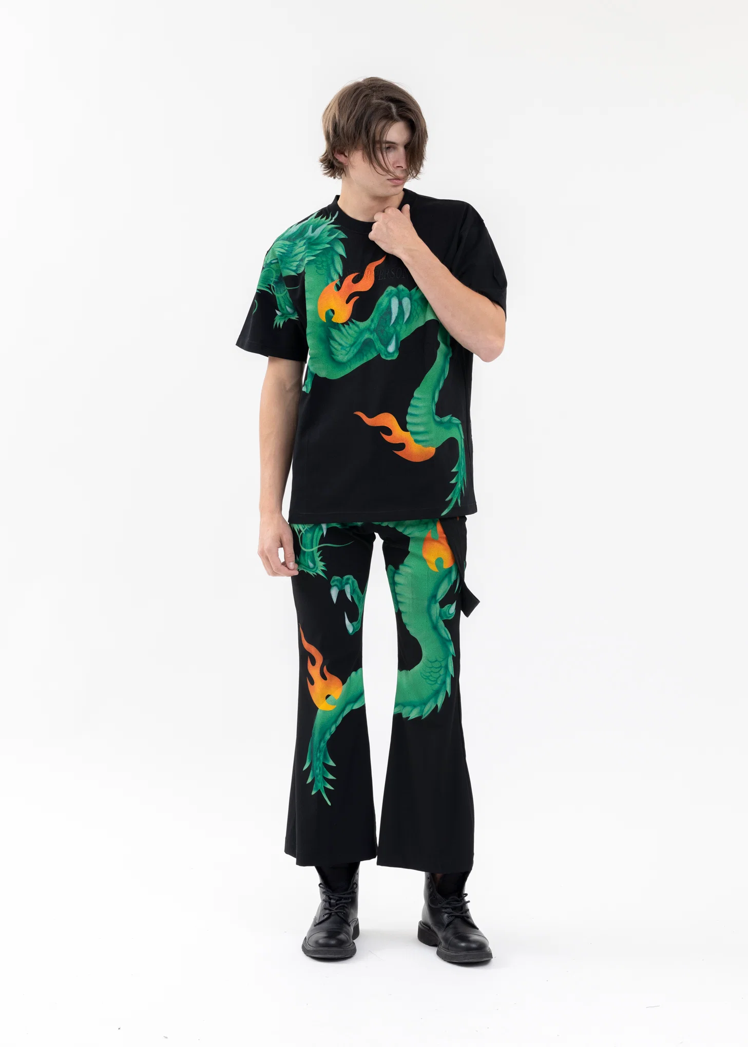BLACK AIRBRUSH DRAGON FLARE PANTS - Image 9