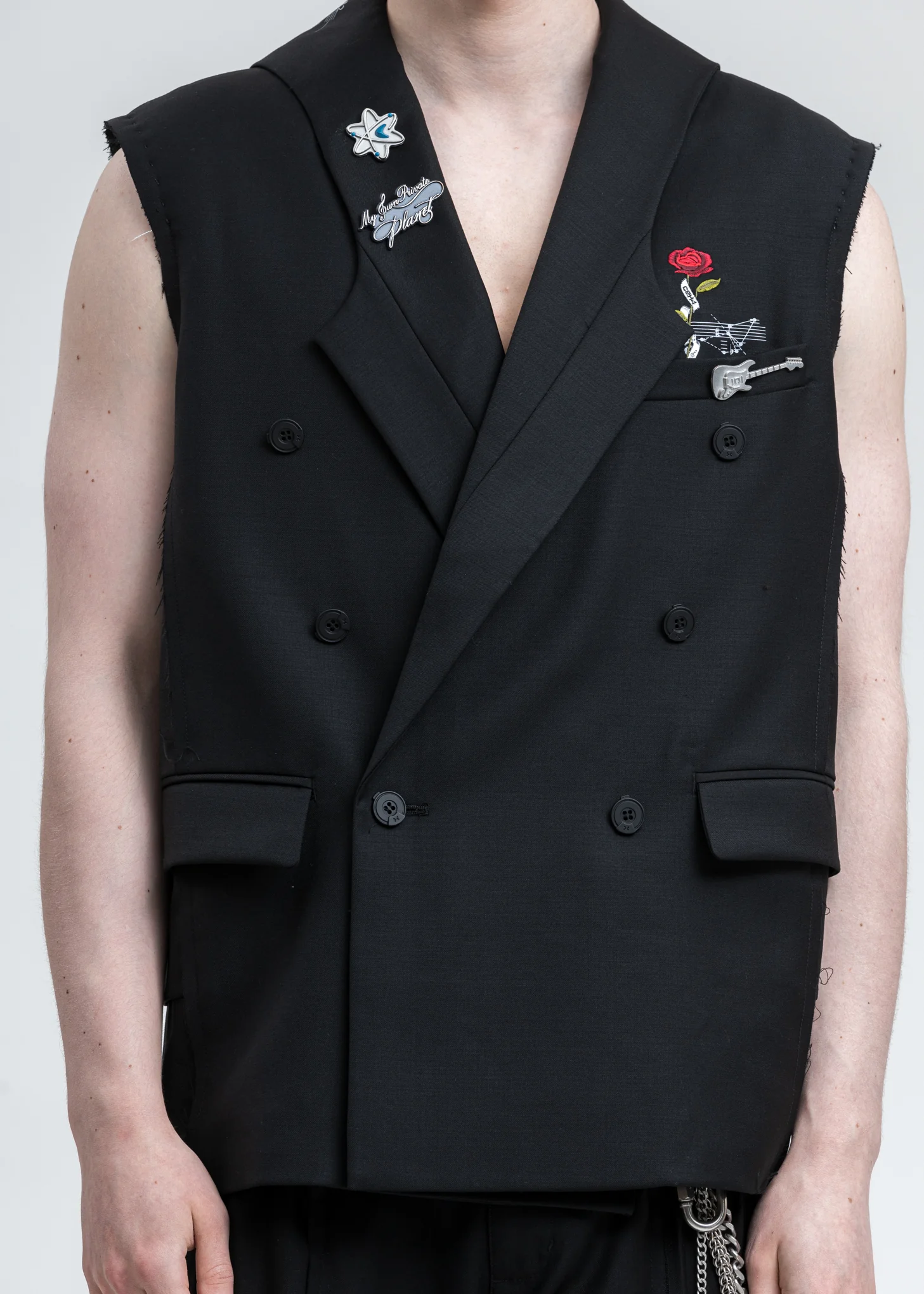Black Alternate Scarf Variant Tailored Sleeveless Jacket - Image 6