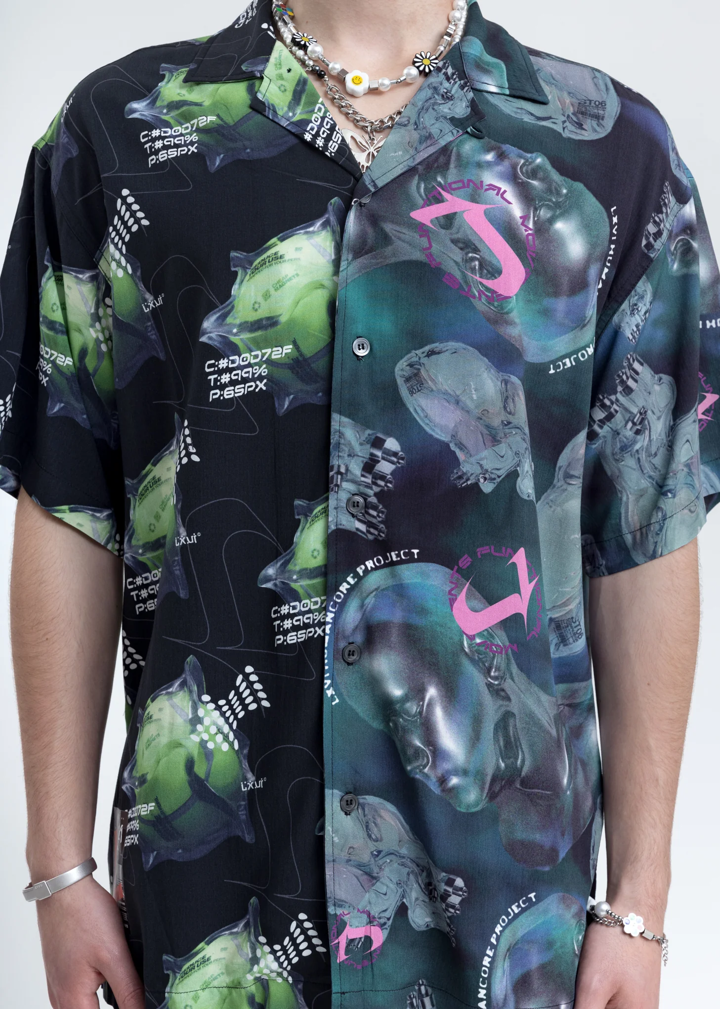 Black and Navy Split Graphic Shirt - Image 2