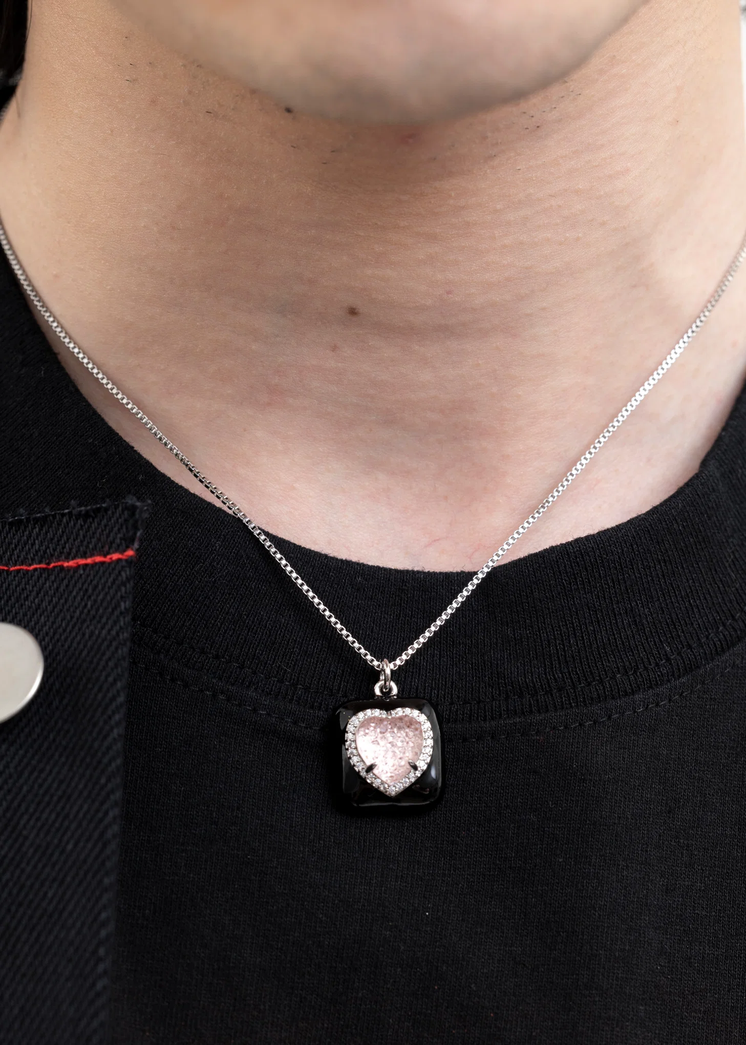 Black And Pink Heart Necklace - Image 3