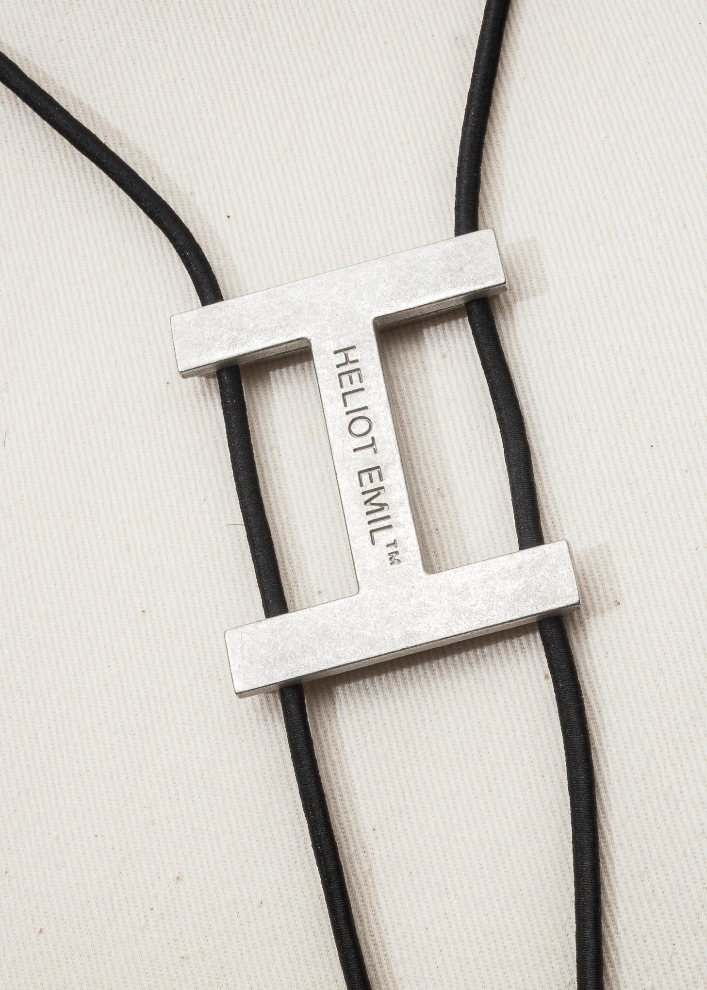 Black And Silver H Lace Chain - Image 5