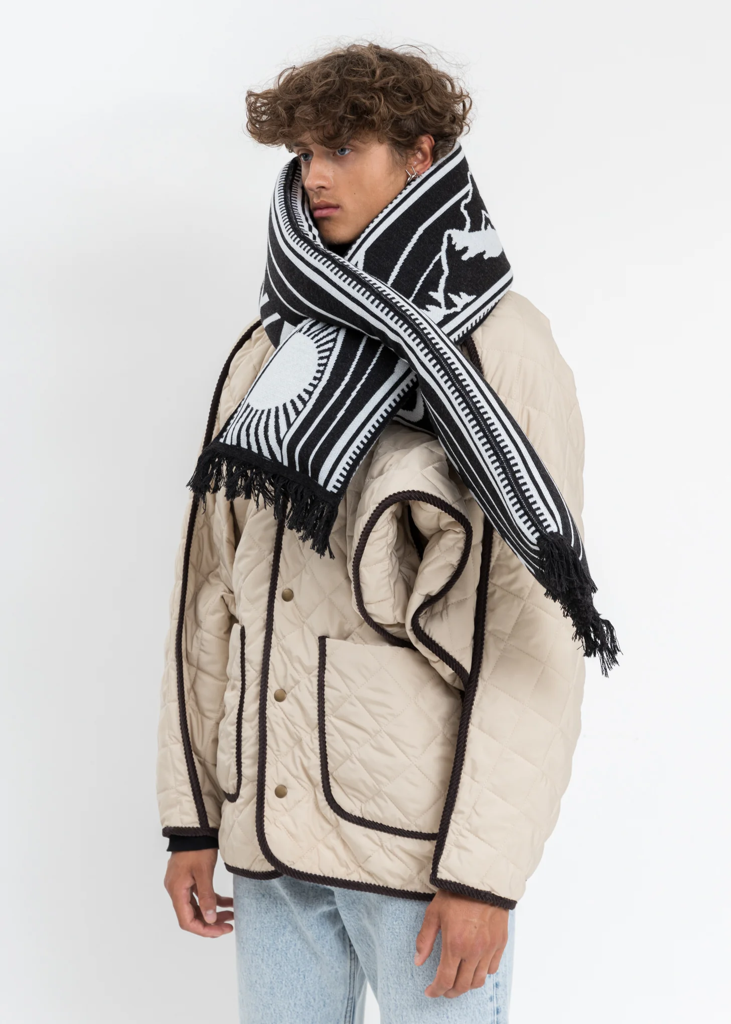 Black And White Pillow Scarf - Image 2