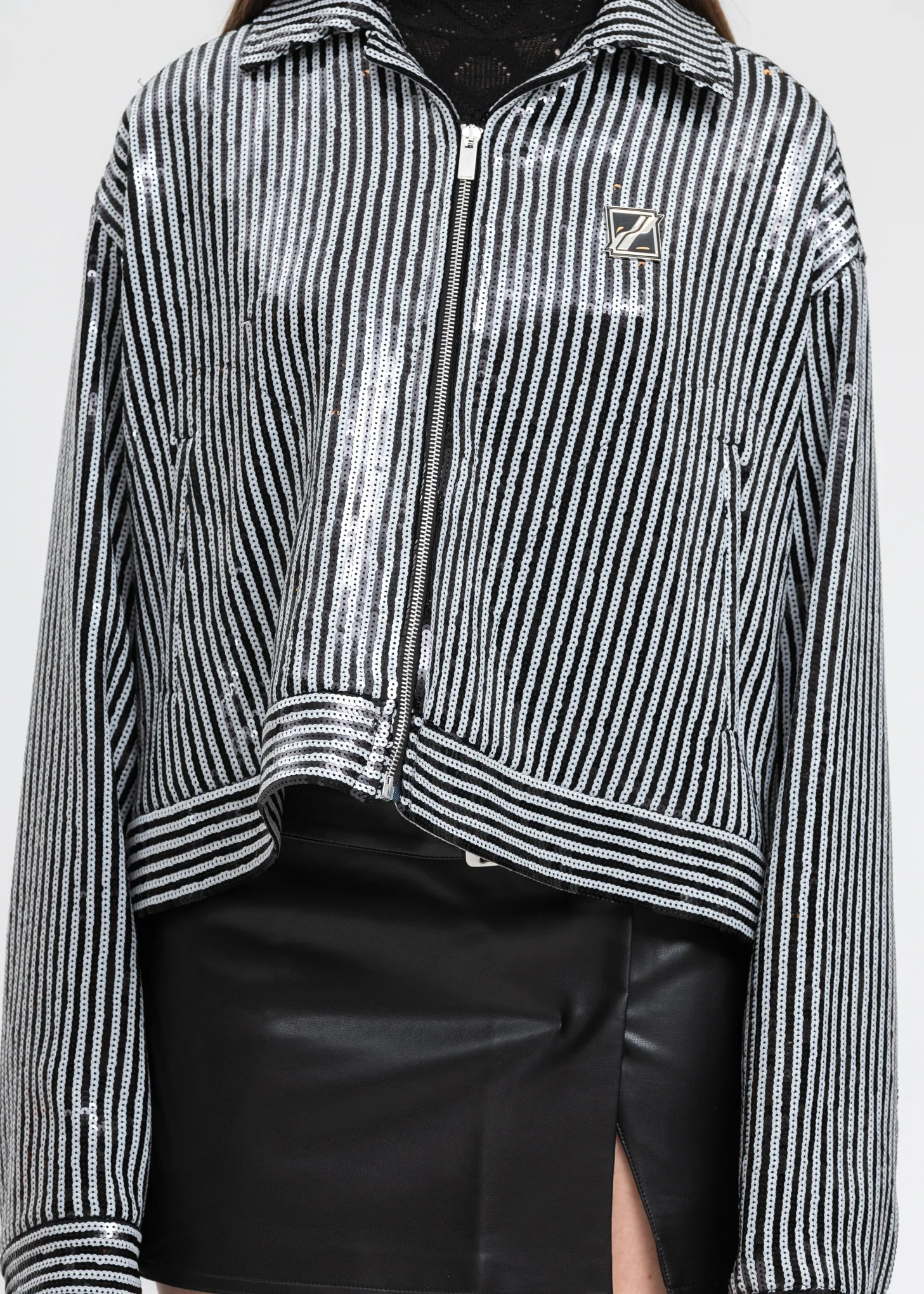 Black And White Sequins Short Jacket - Image 5