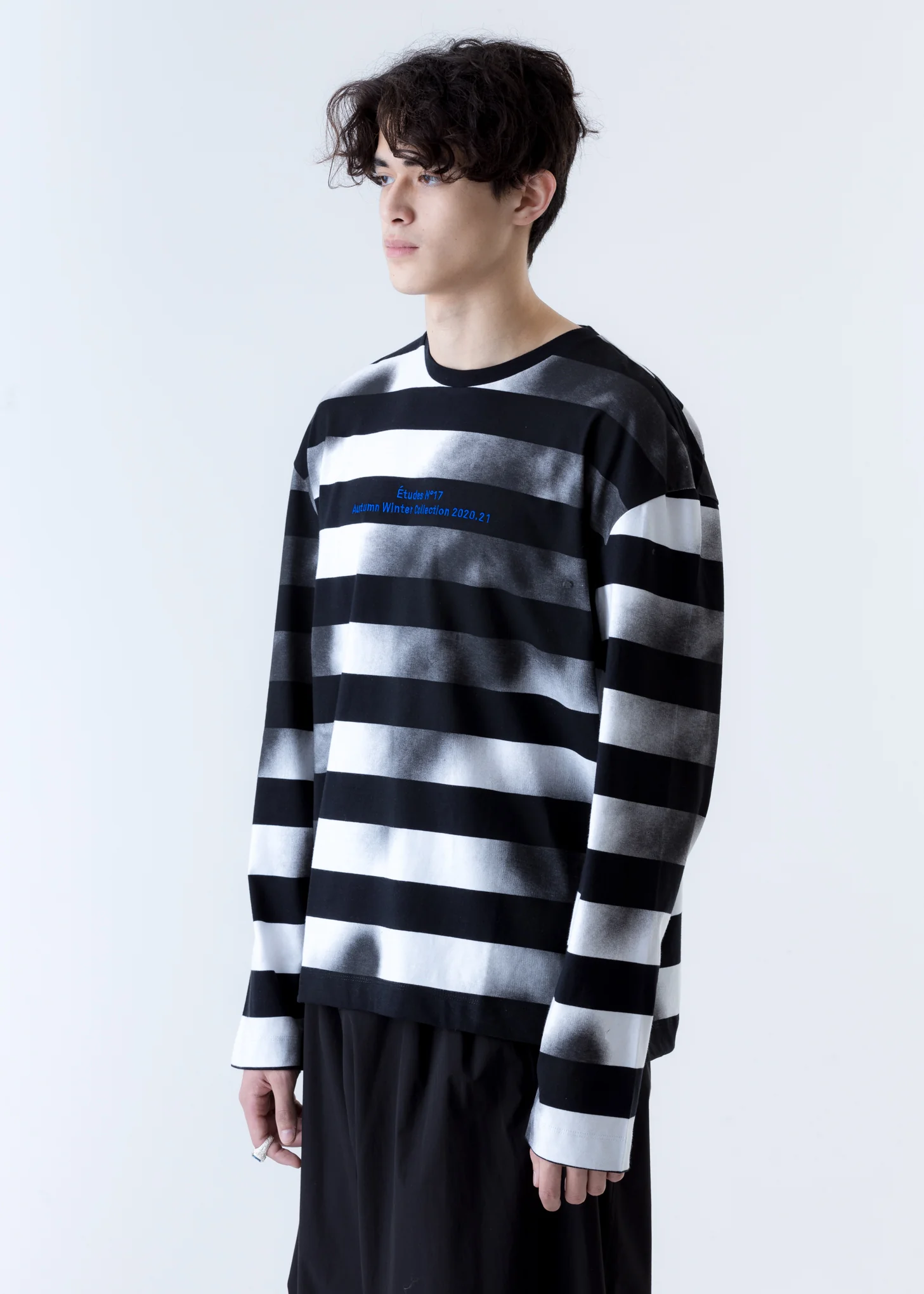 Black And White Spray Striped Long Sleeves - Image 3
