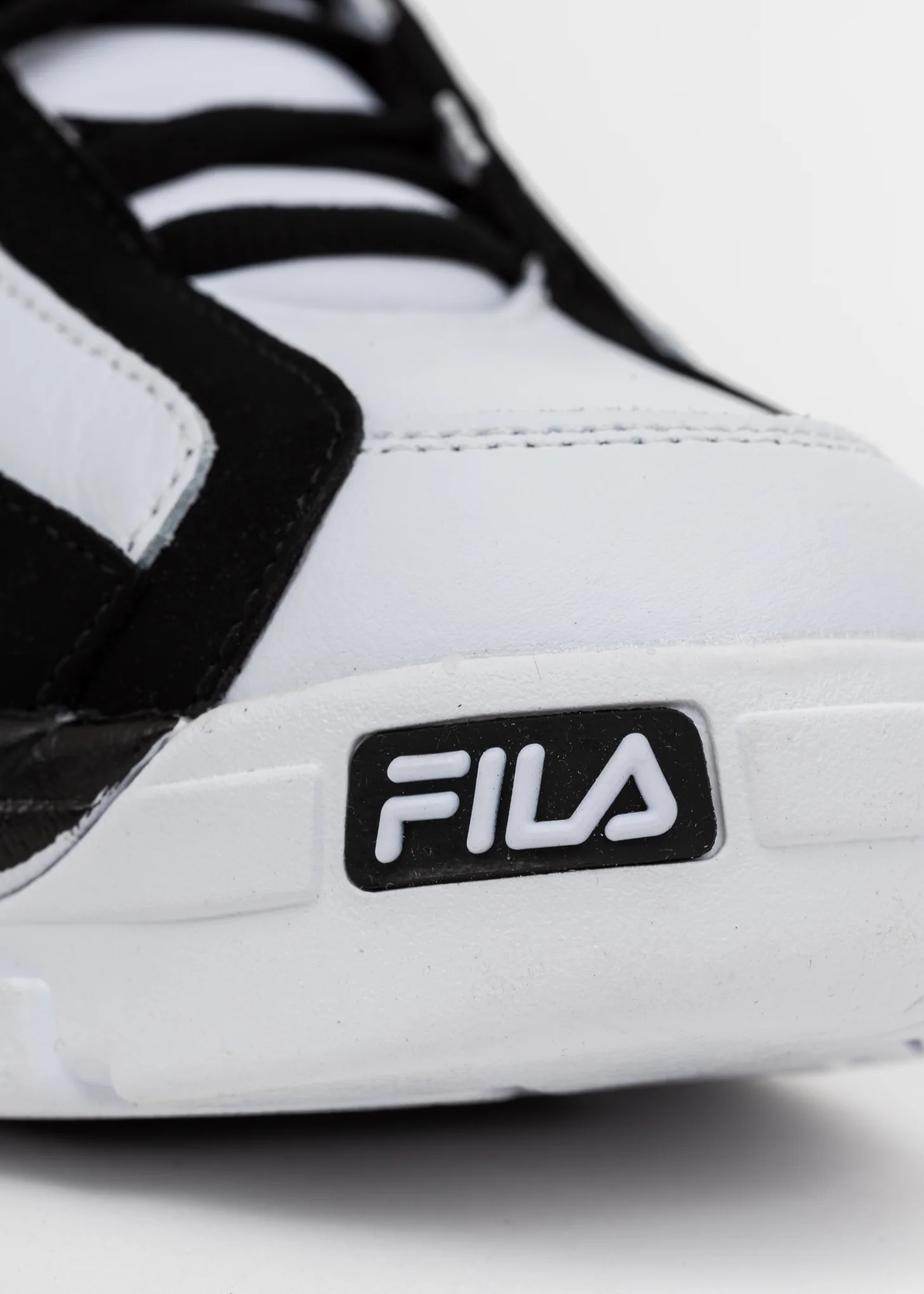 Black And White Y/PROJECT X FILA YP GRANT HILL - Image 8