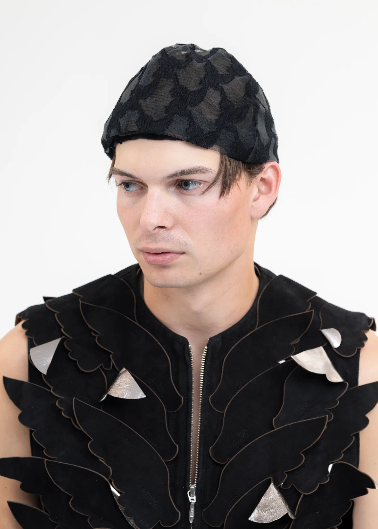 BLACK ANGEL LACE MASK - Image 6