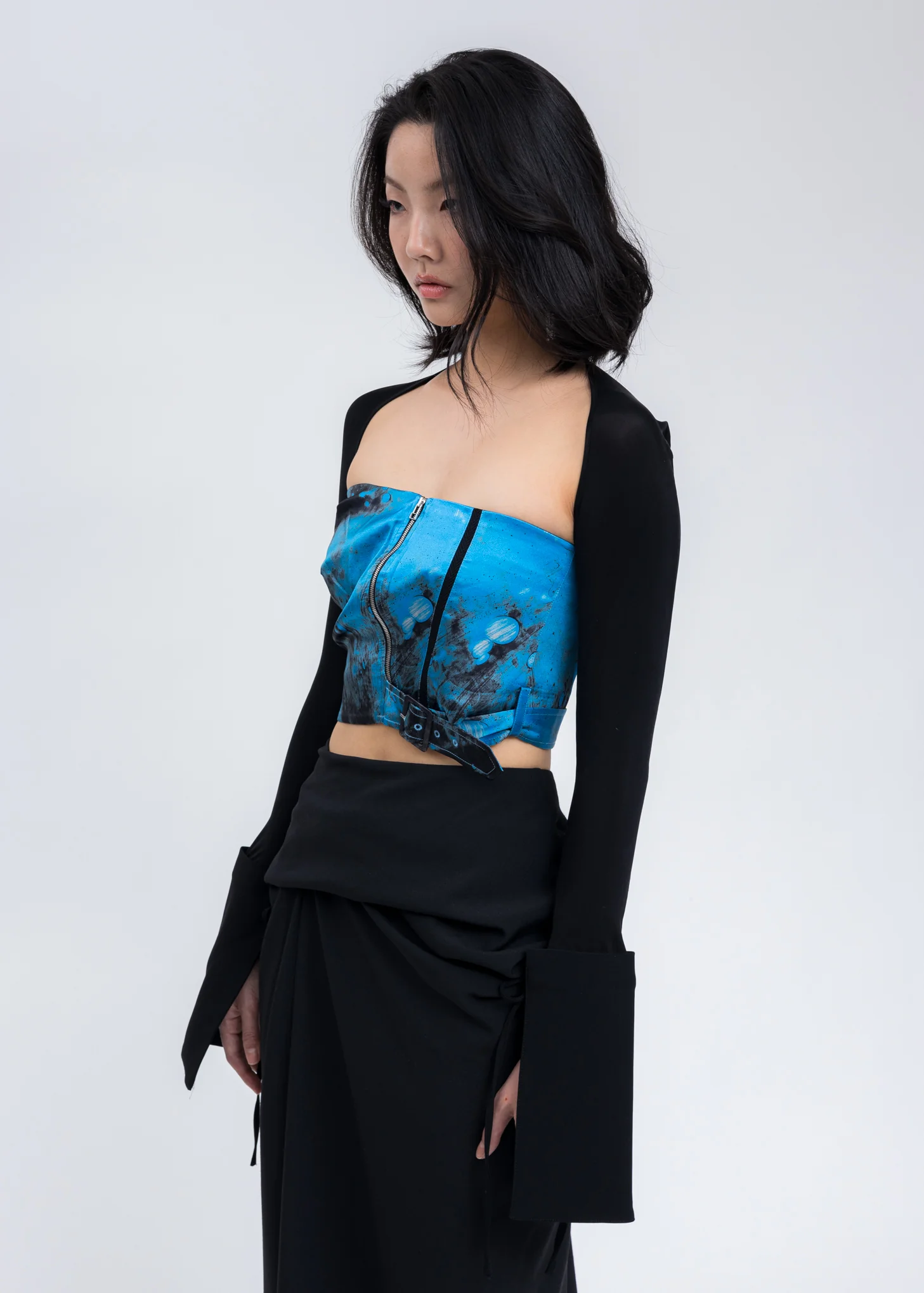 Black Long Arm Sleeves - Image 4