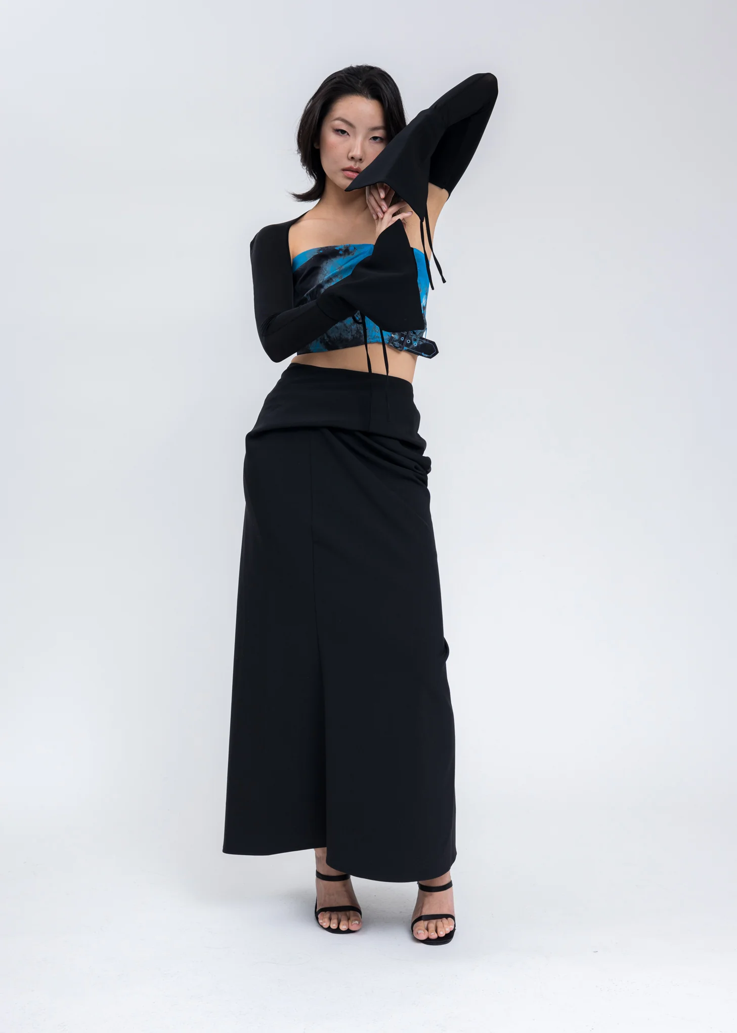 Black Long Arm Sleeves - Image 6