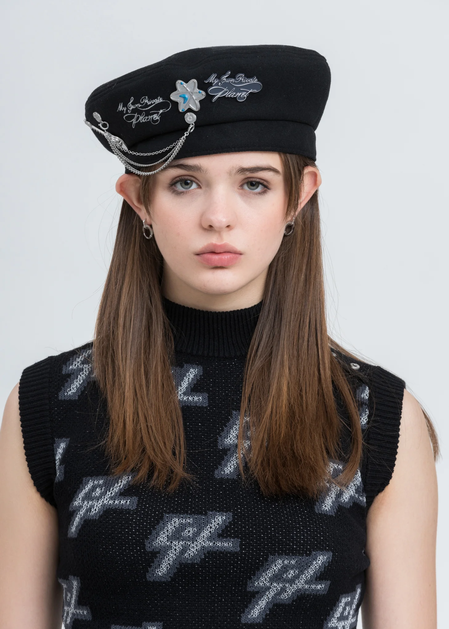 Black Badged Beret - Image 2