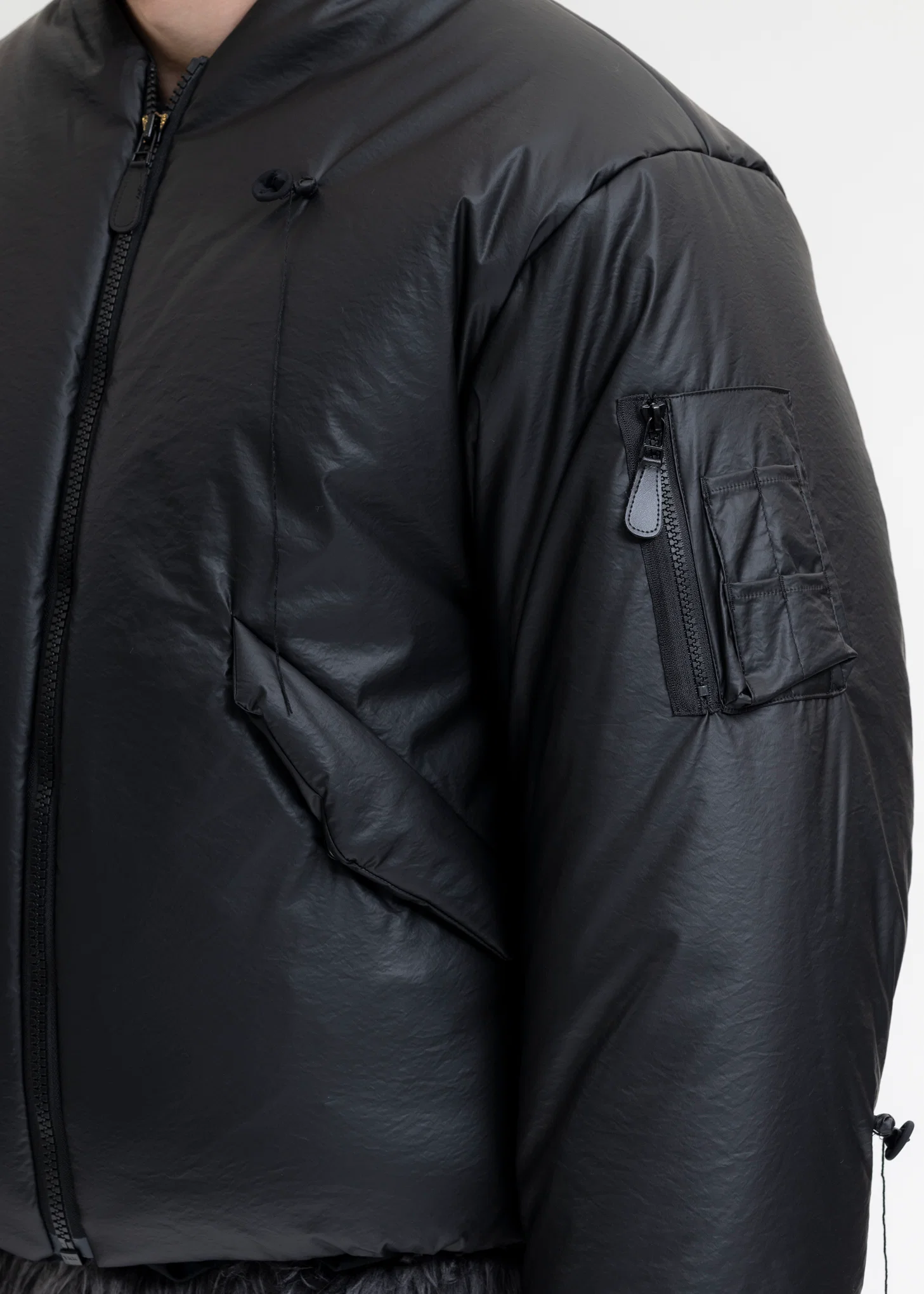 BLACK BALLOON BOMBER JACKET - Image 5