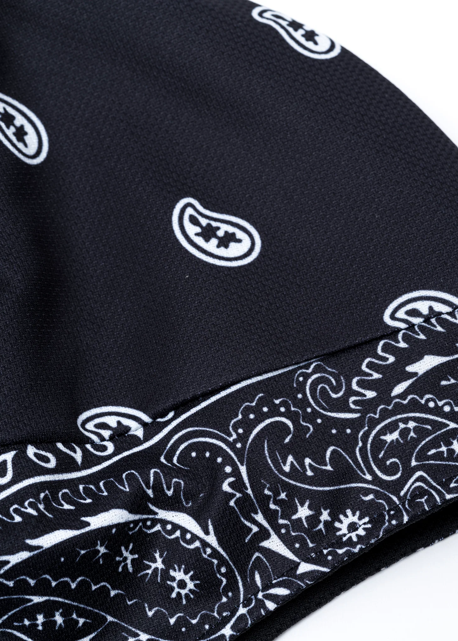 BLACK BANDANA PRINTED HAT WITH MASK 1 - Image 7