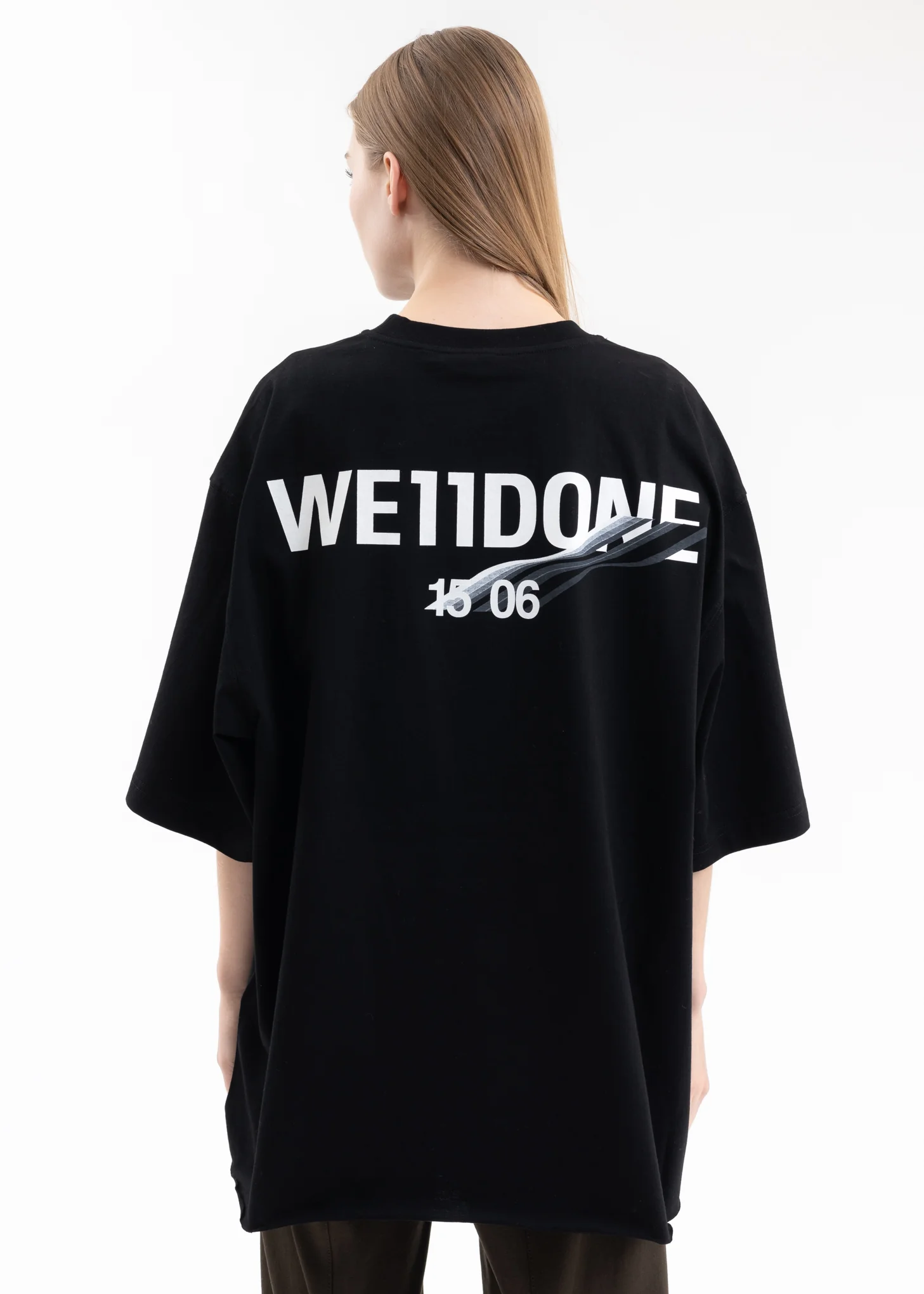 BLACK BASIC 1506 LOGO T-SHIRT - Image 2