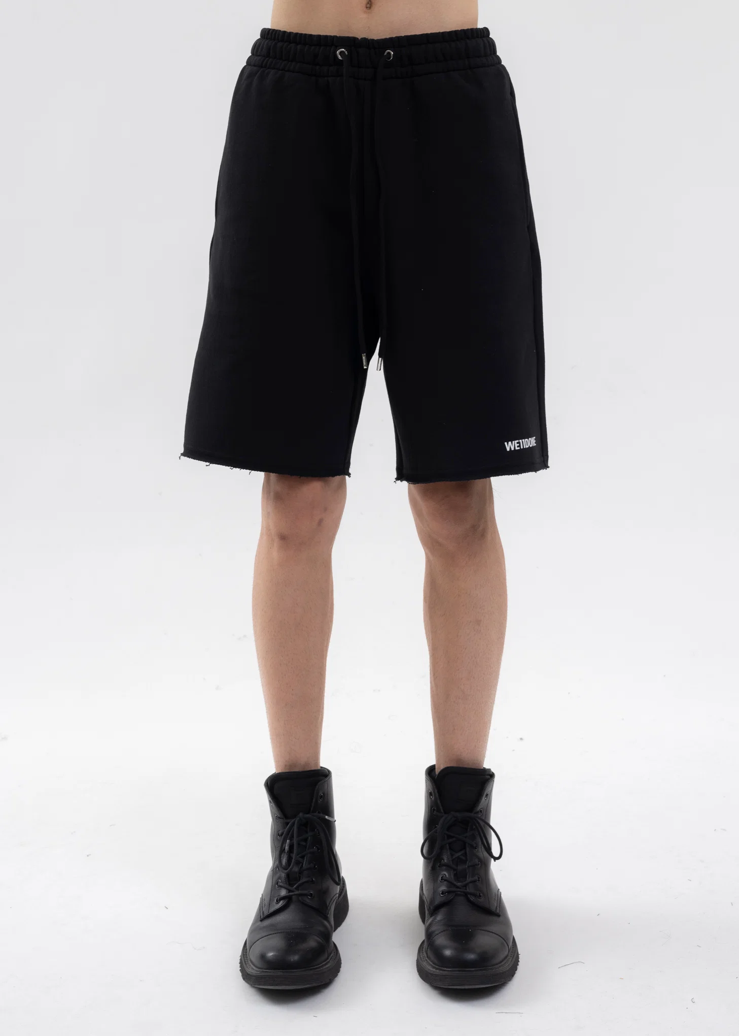 BLACK BASIC LOGO SHORTS