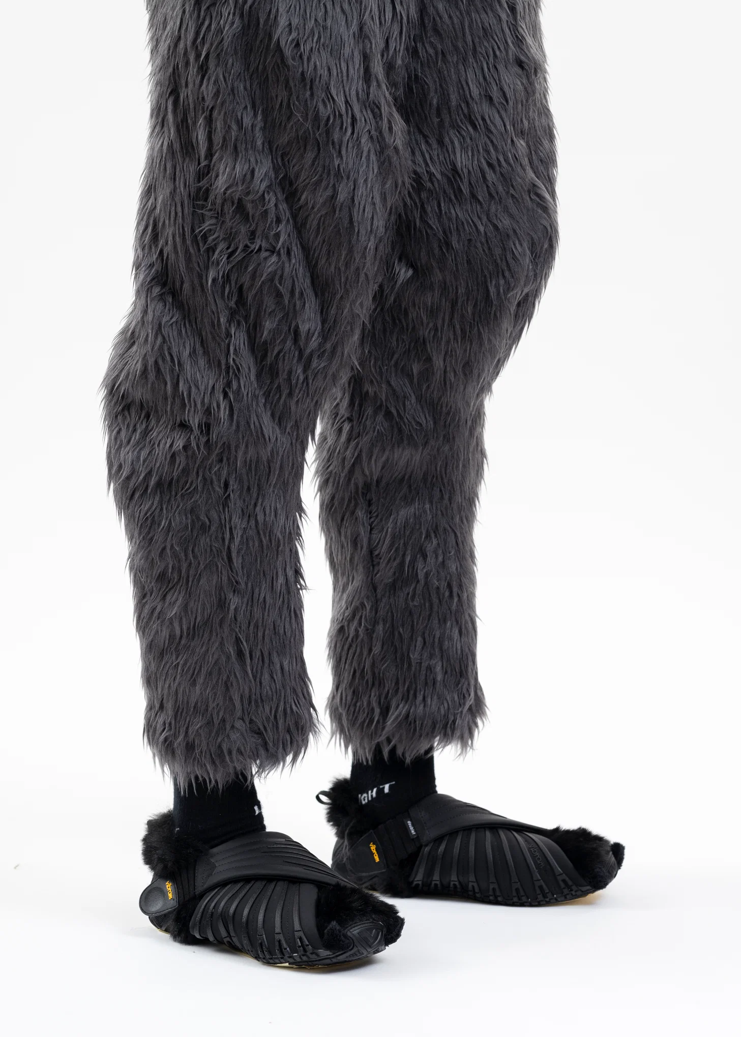 BLACK BAT RESTING SHOES - Image 2
