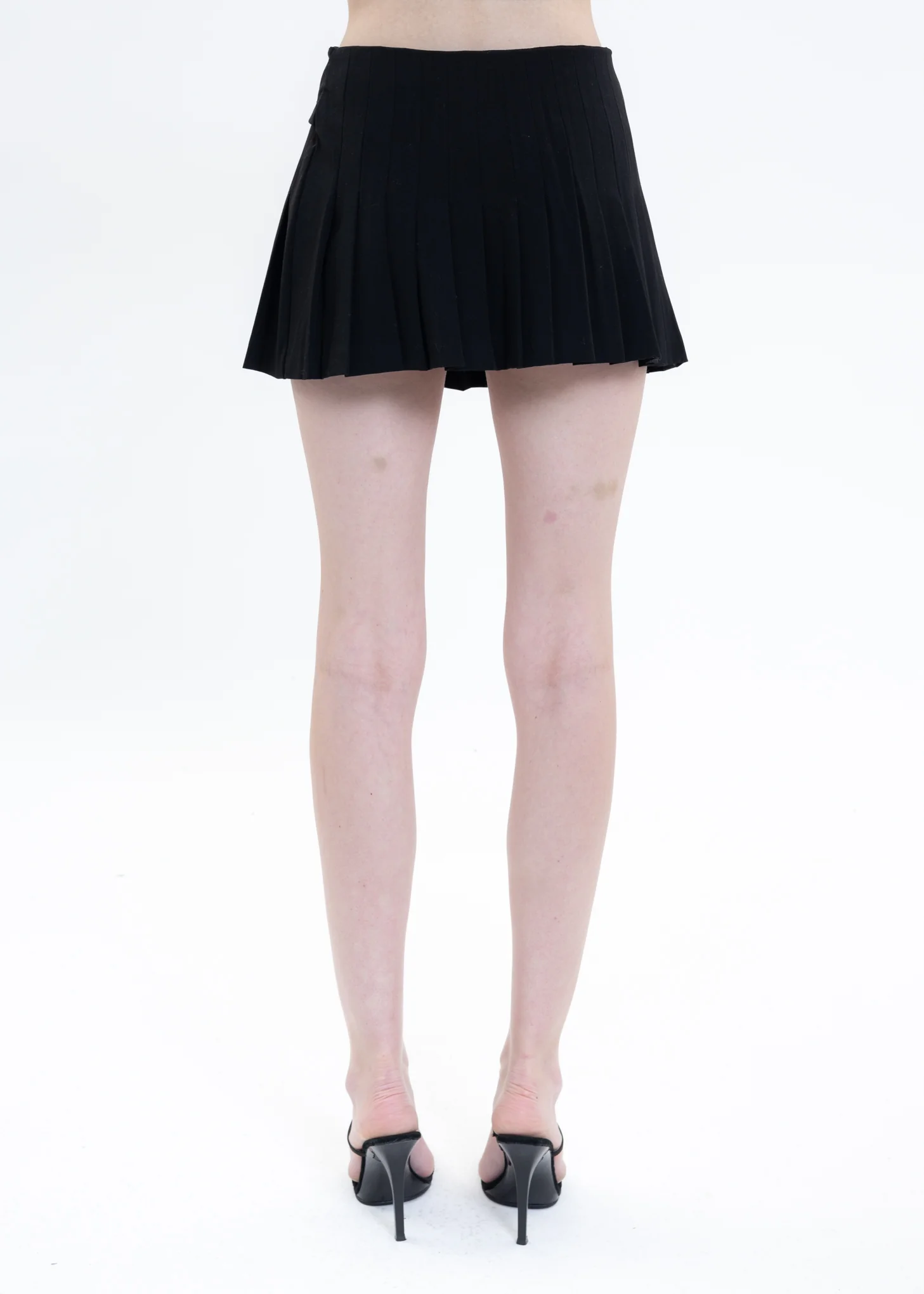 Black Belted Pleated Mini Skirt - Image 4
