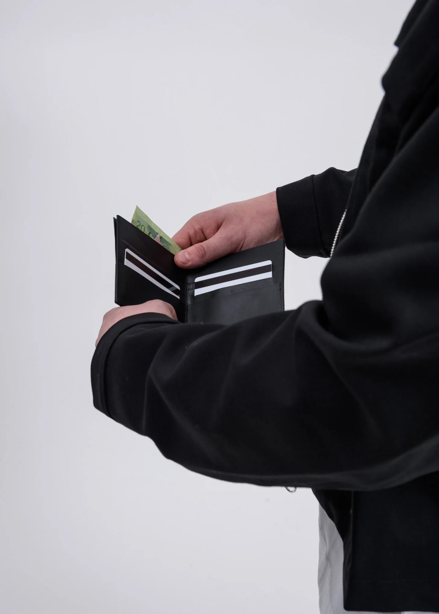 Black Bifold Wallet - Image 3