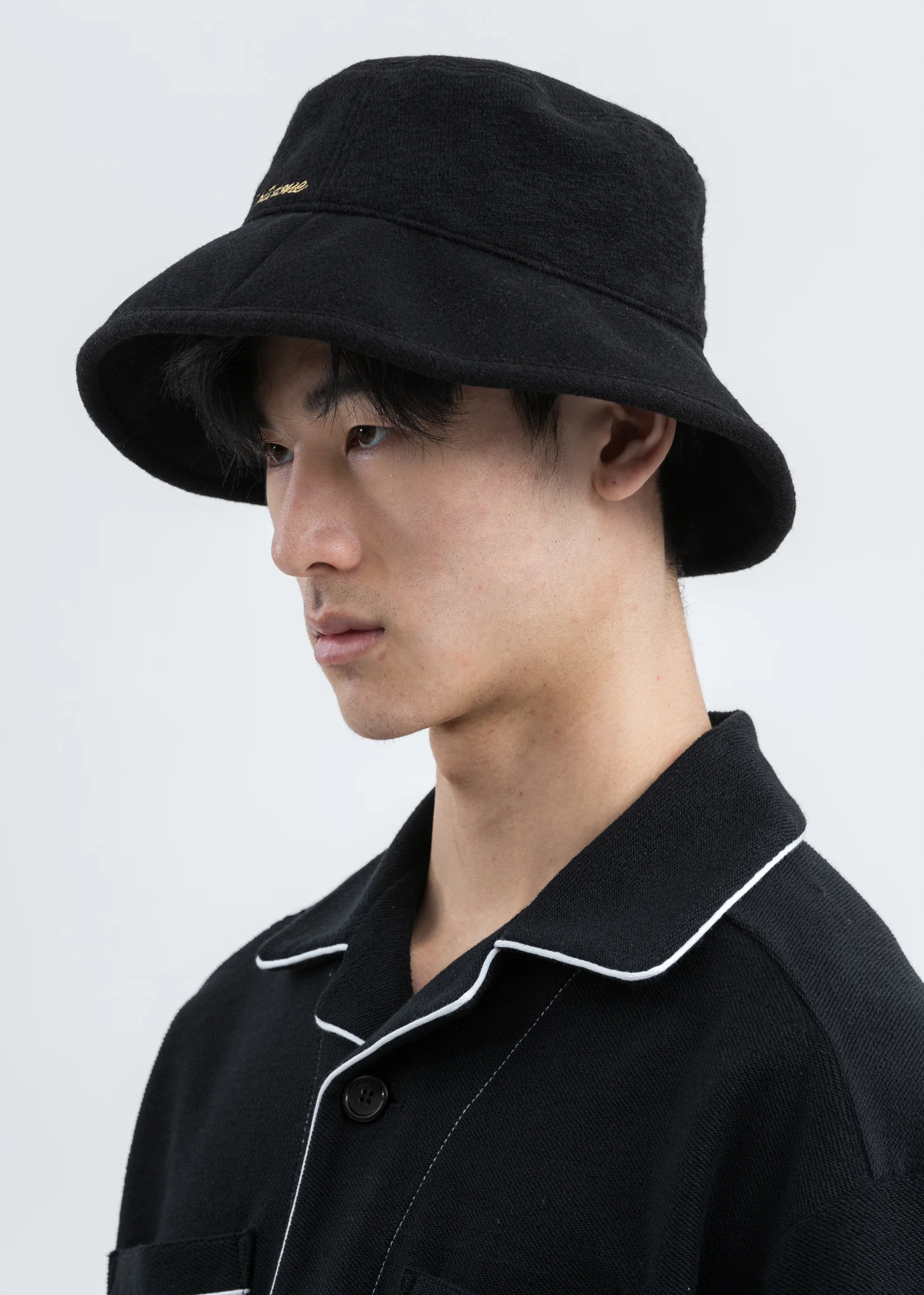 Black Big Brim Bucket Hat - Image 3