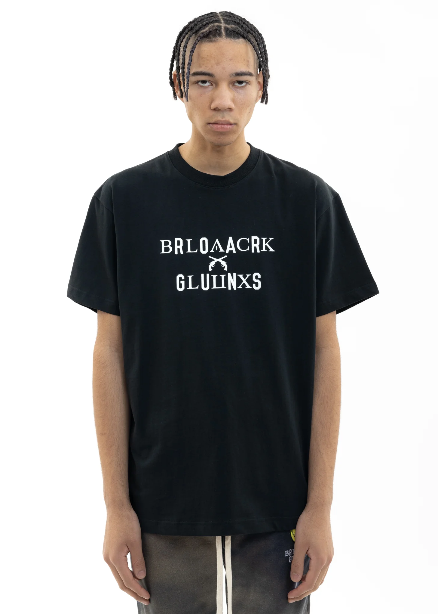 Black Black Lux X roarguns LOVE&PEACE T-Shirt