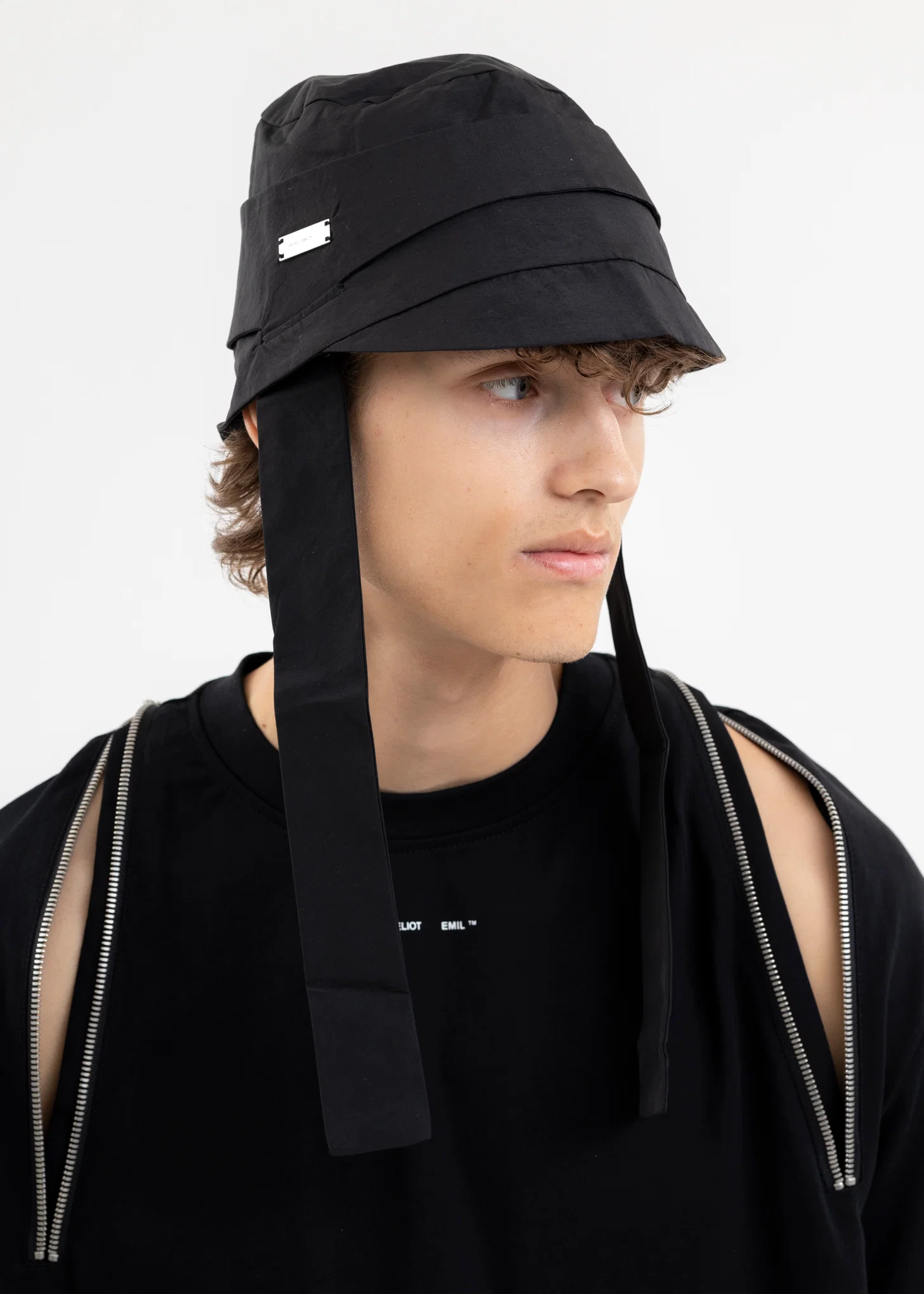 BLACK BLAZE BUCKET HAT - Image 3