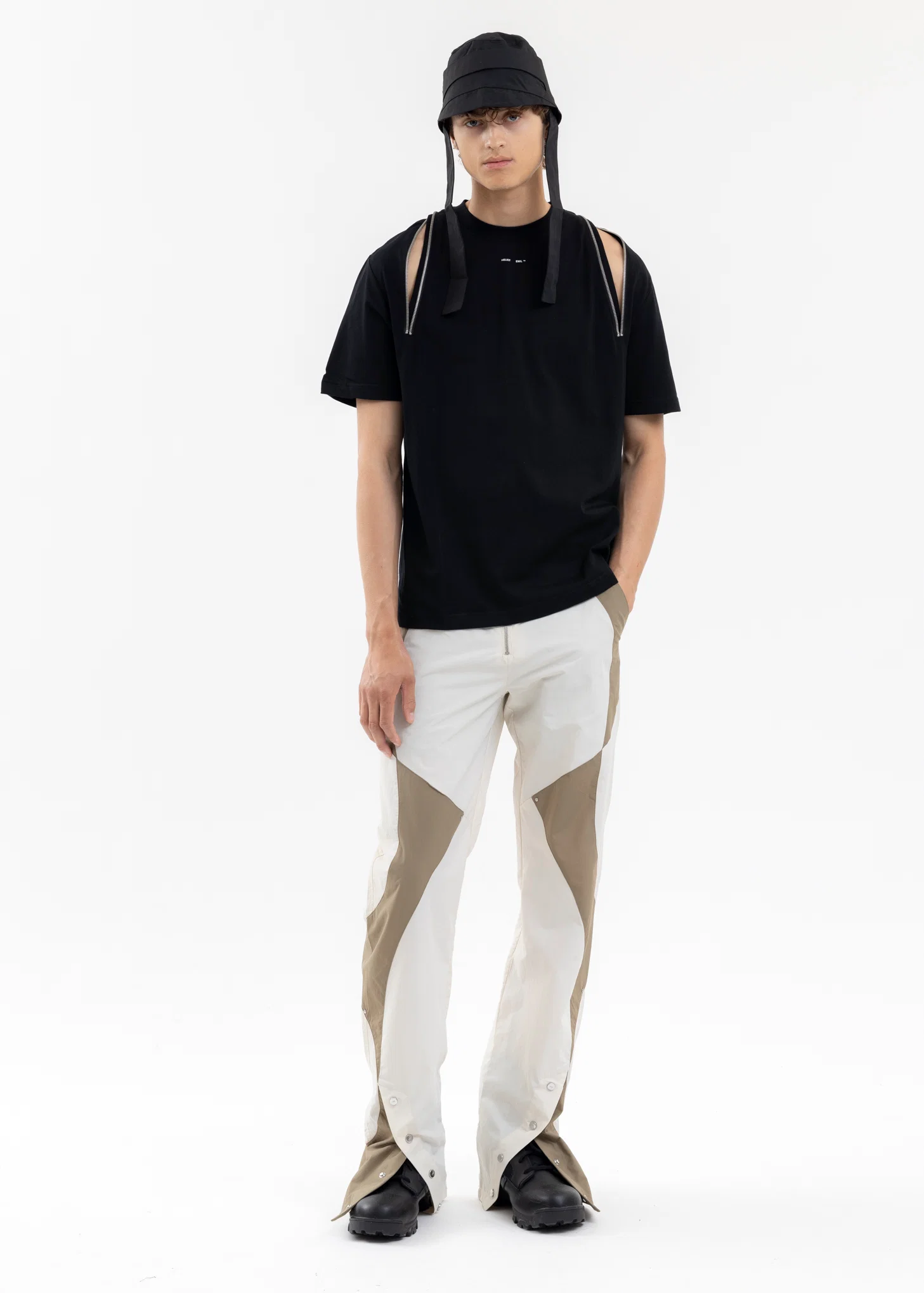 BLACK BLAZE BUCKET HAT - Image 6