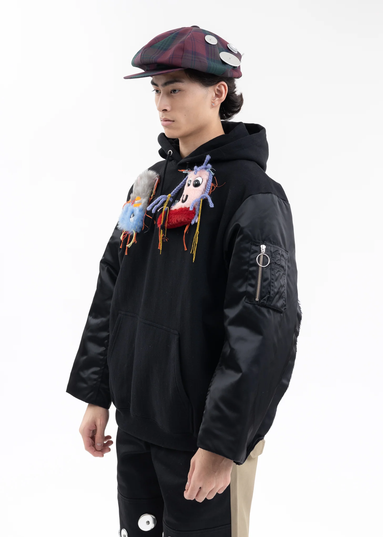 Black Blengin Pullover Hoodie KIDILL × DOLLSSAN Collaboration - Image 2