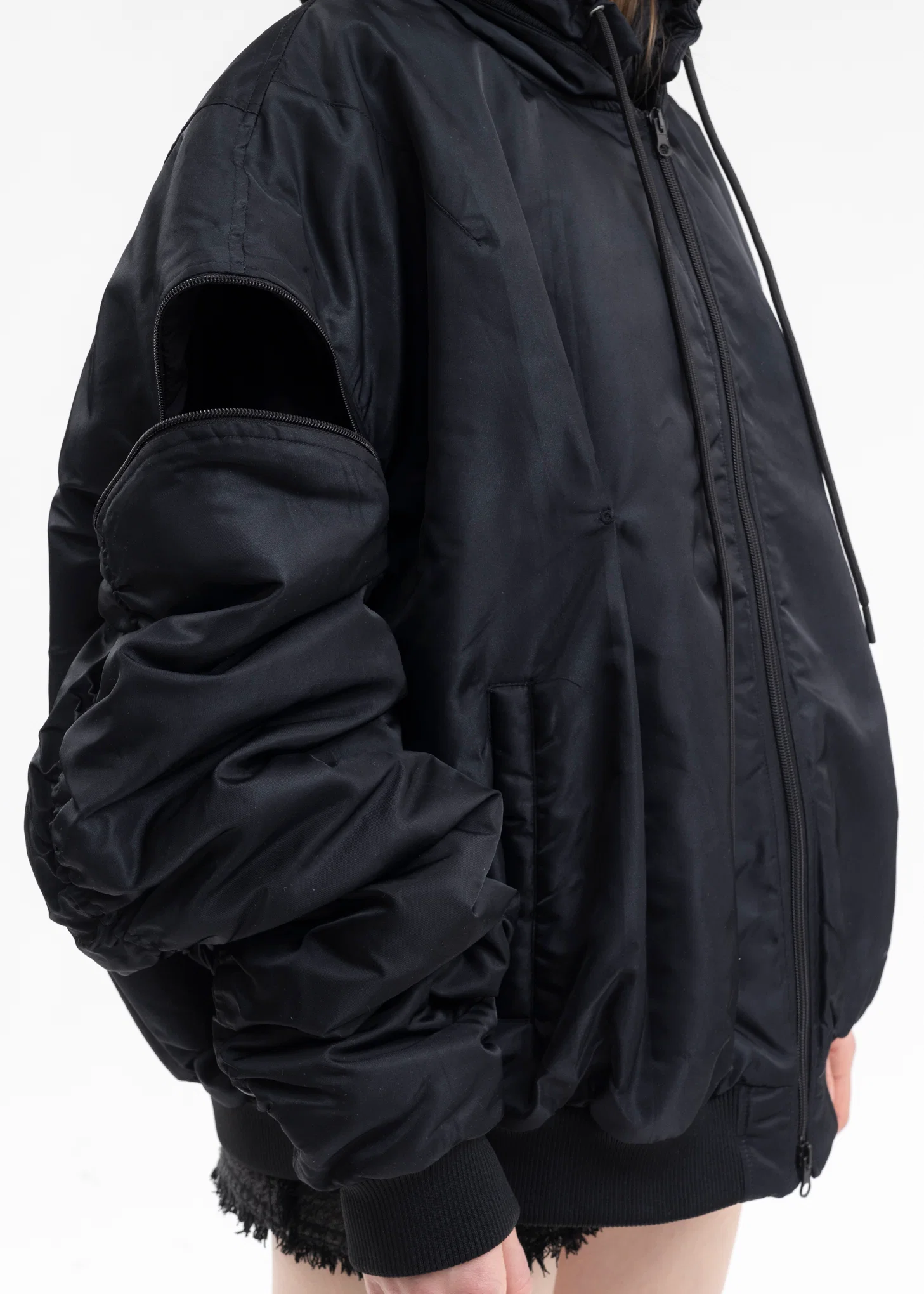 BLACK BOMBER PRINT - Image 11