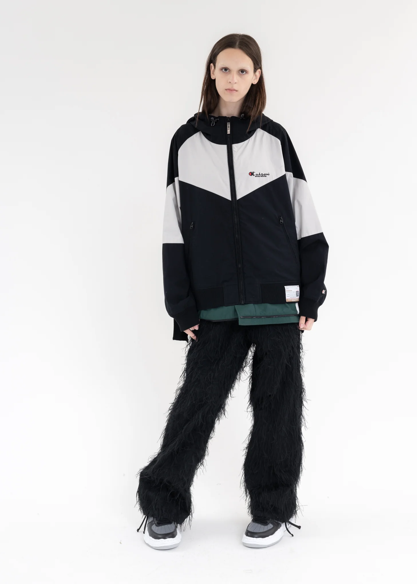 Black Bottom Layered Sports Blouson - Image 7