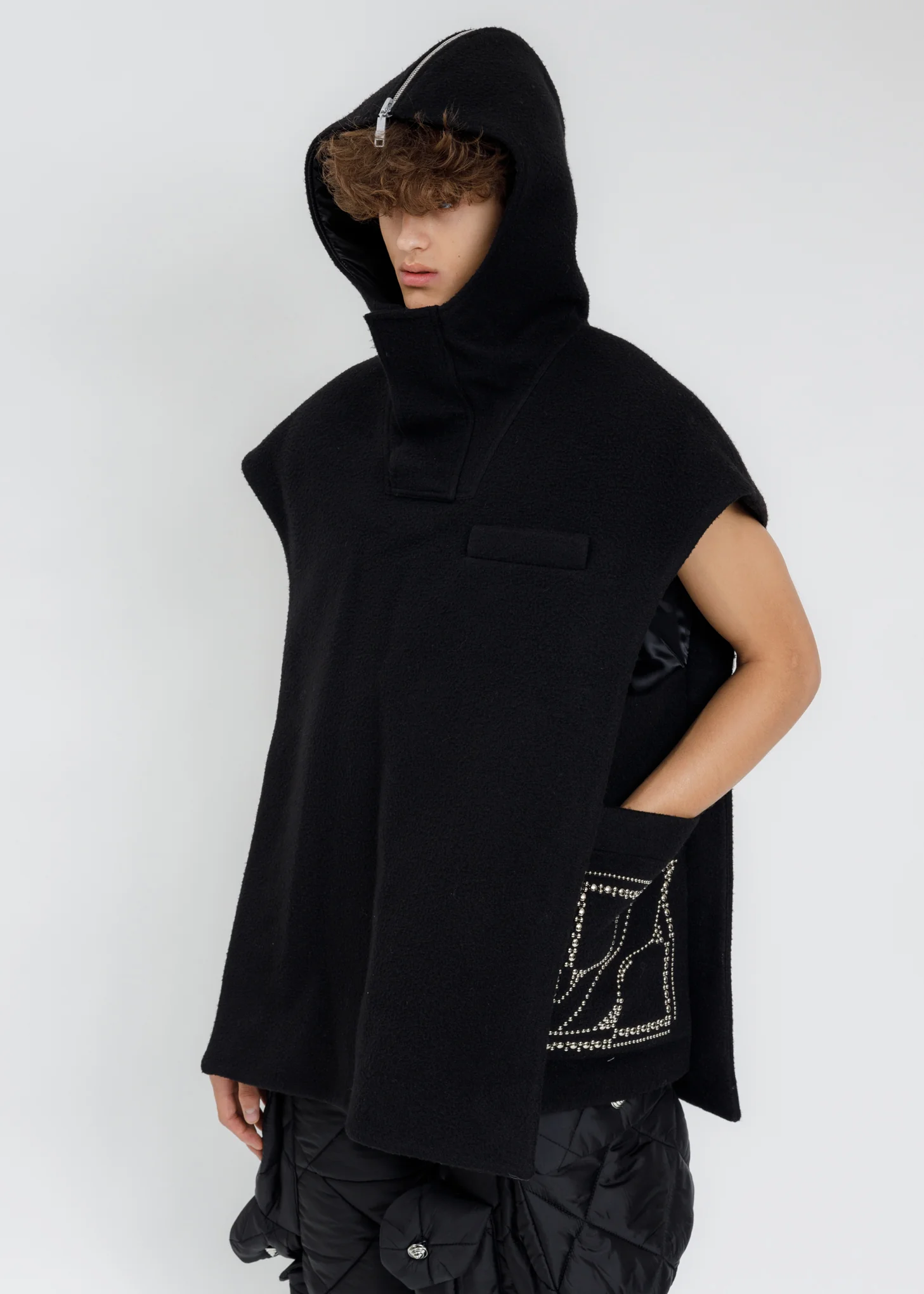 Black Box Shape Pattern Artwork Vest - Image 2