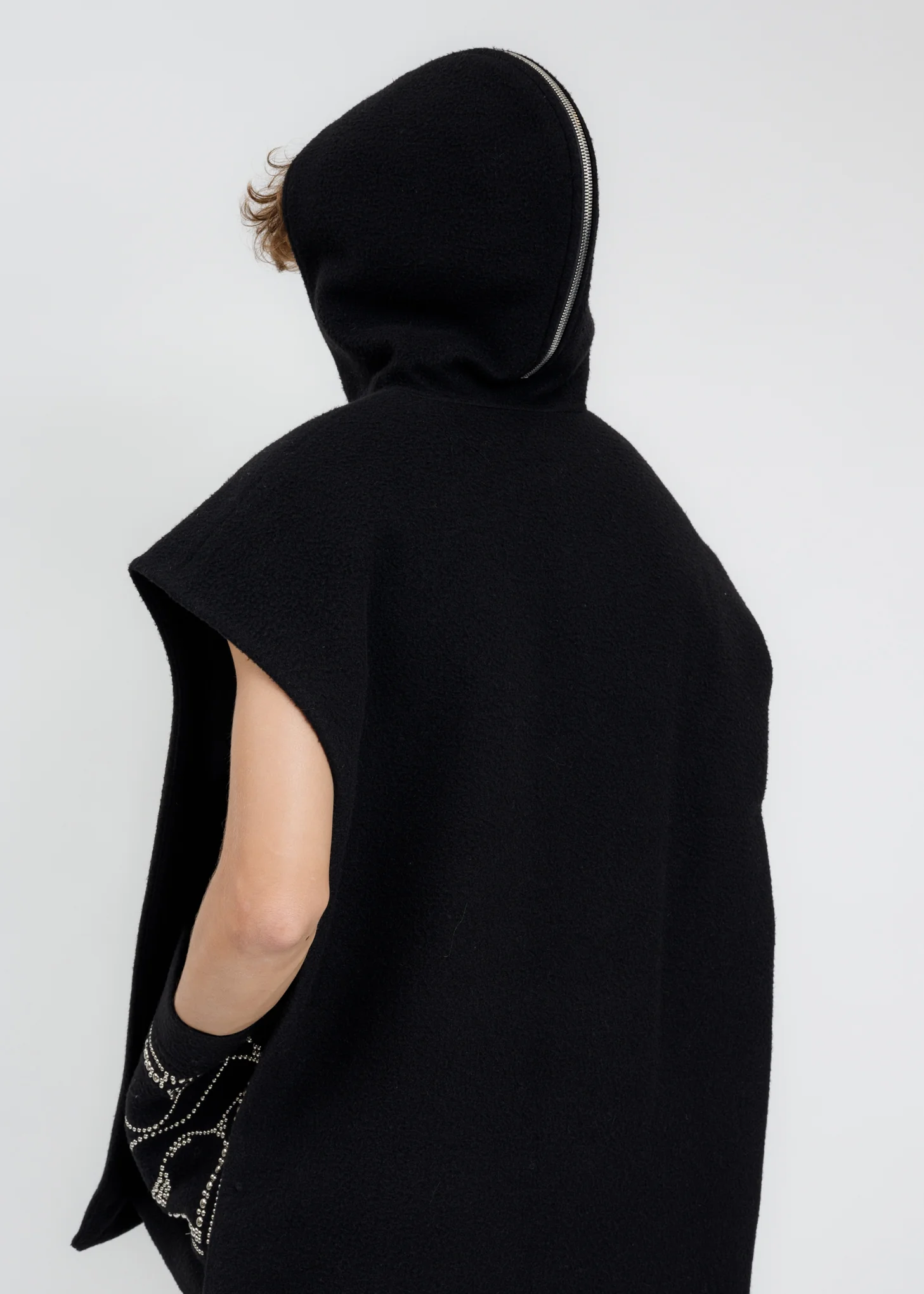 Black Box Shape Pattern Artwork Vest - Image 8