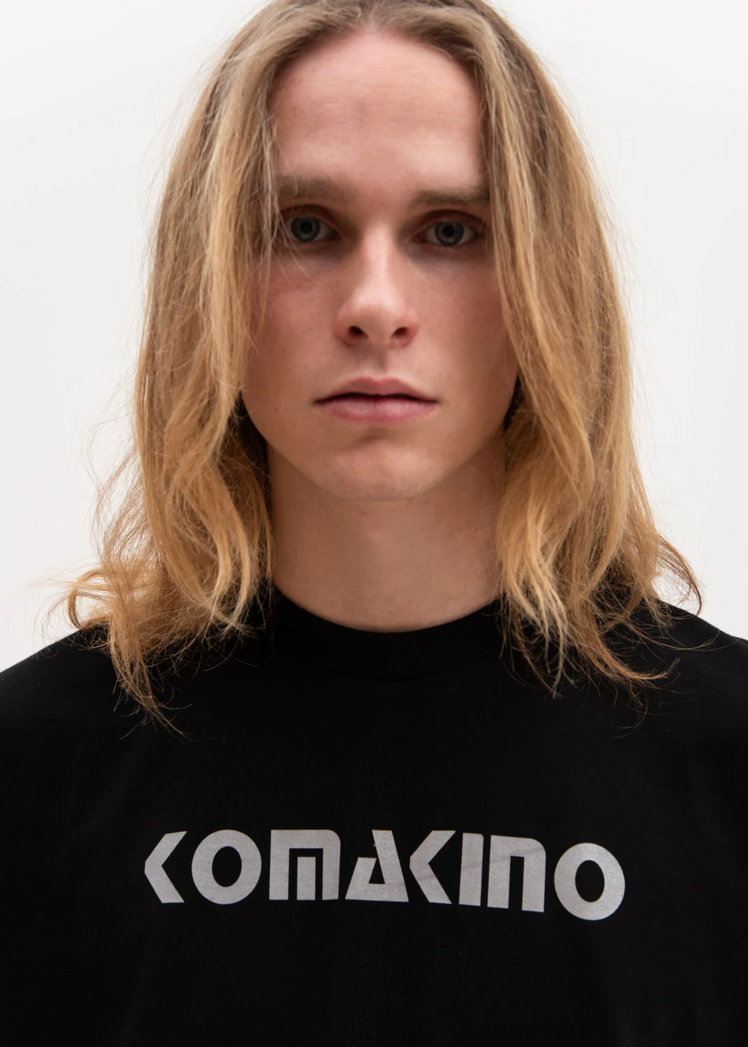 Black Boxy T-Shirt 3M Logo - Image 3