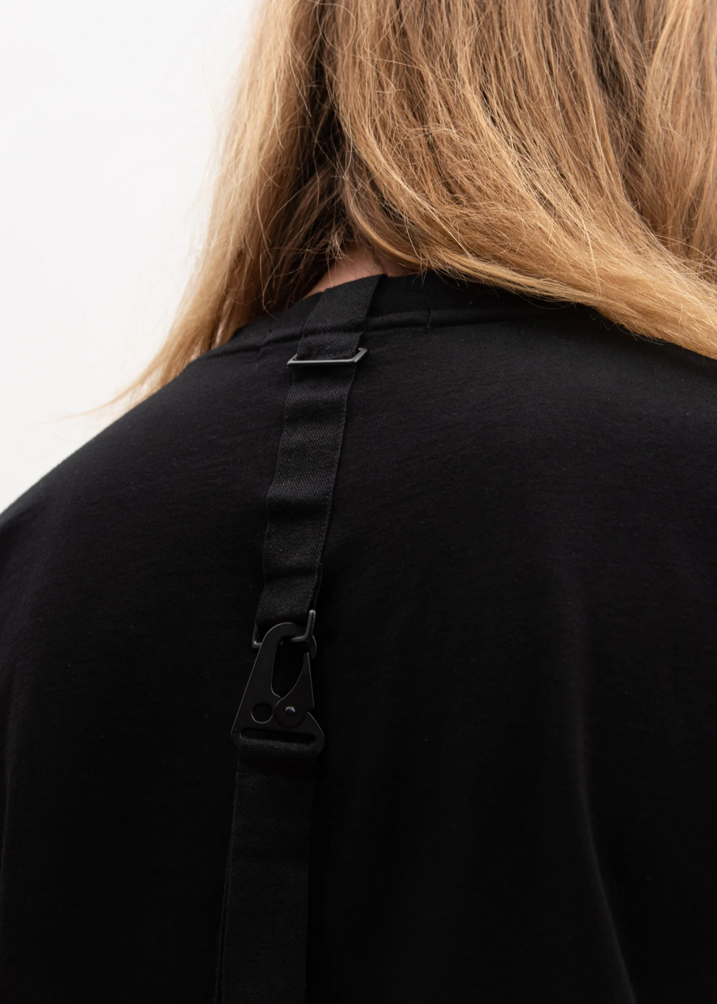 Black Boxy T-Shirt 3M Logo - Image 5
